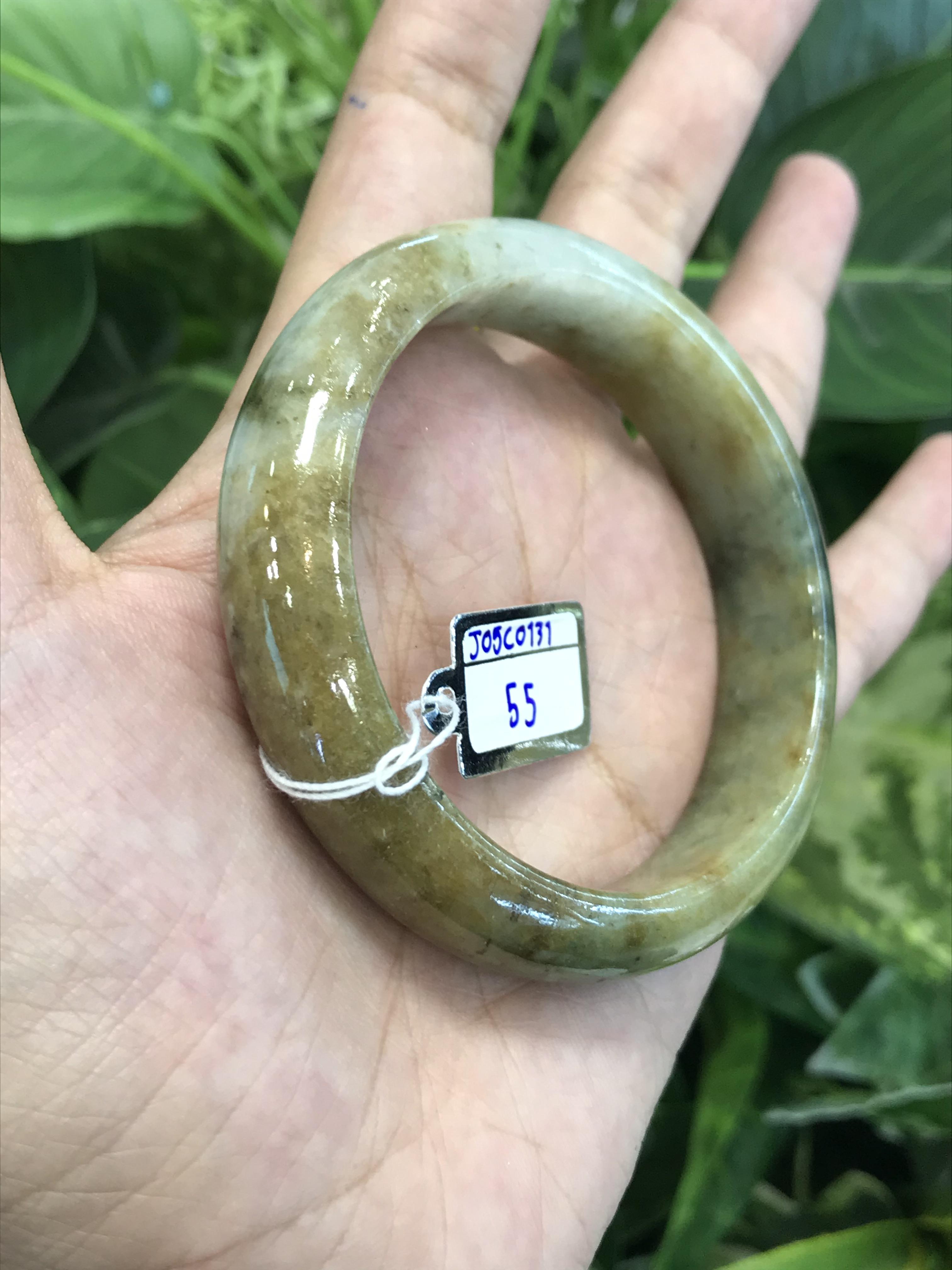 J05C0131 หยก พม่า แท้ Jade กำไลหยก 55.0 มม. (Jade bracelet) พม่า (Myanmar)
