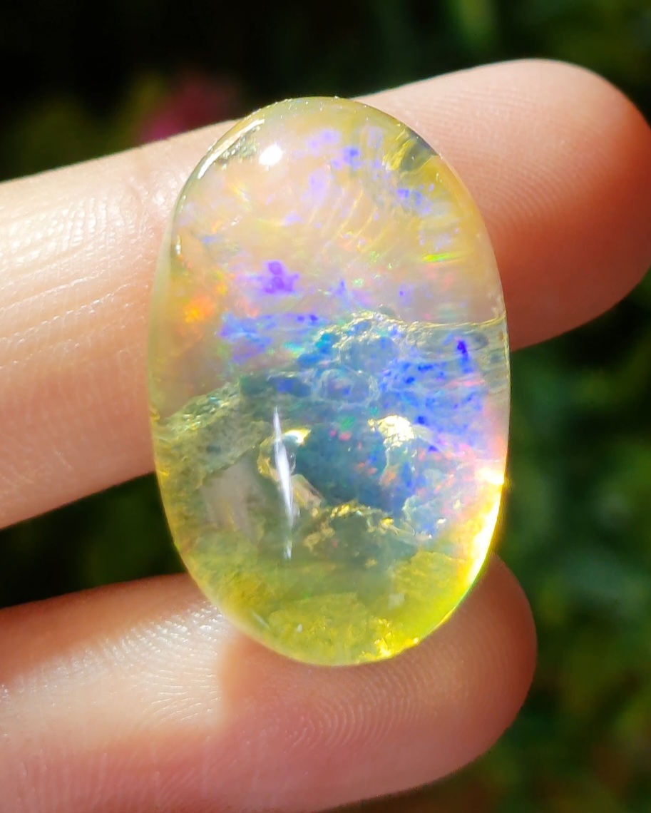 พลอย ไวท์ โอปอล White Opal 42.71 กะรัต (Cts.) พลอยแท้ อัญมณีมงคลประจําวันเกิด เครื่องประดับพลอย