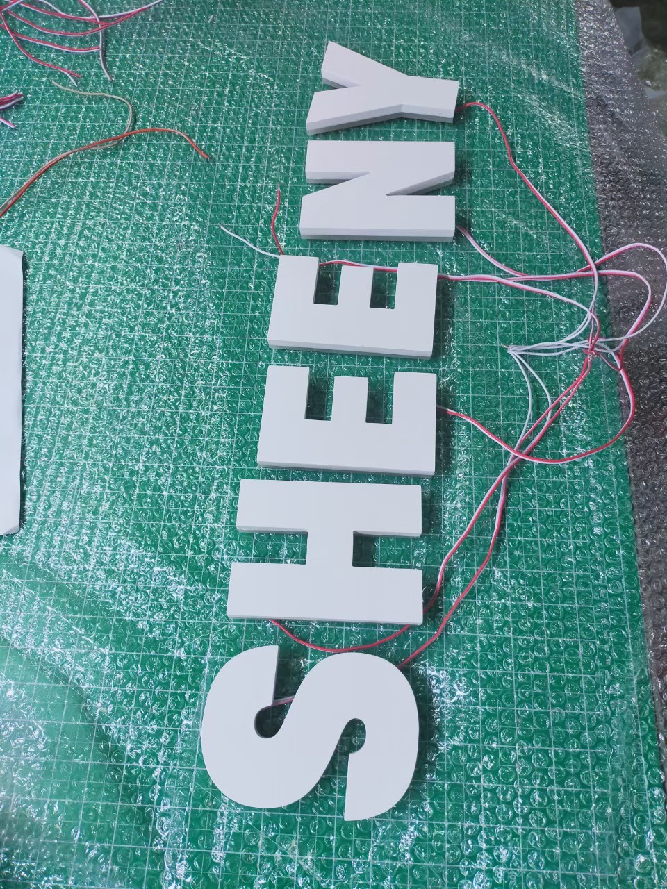 ป้ายไฟออกหลัง