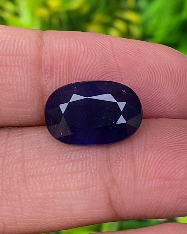 ไพลิน (Blue Sapphire) 7.47 กะรัต (Cts.) พลอยแท้ อัญมณีมงคลประจําวันเกิด เครื่องประดับพลอย