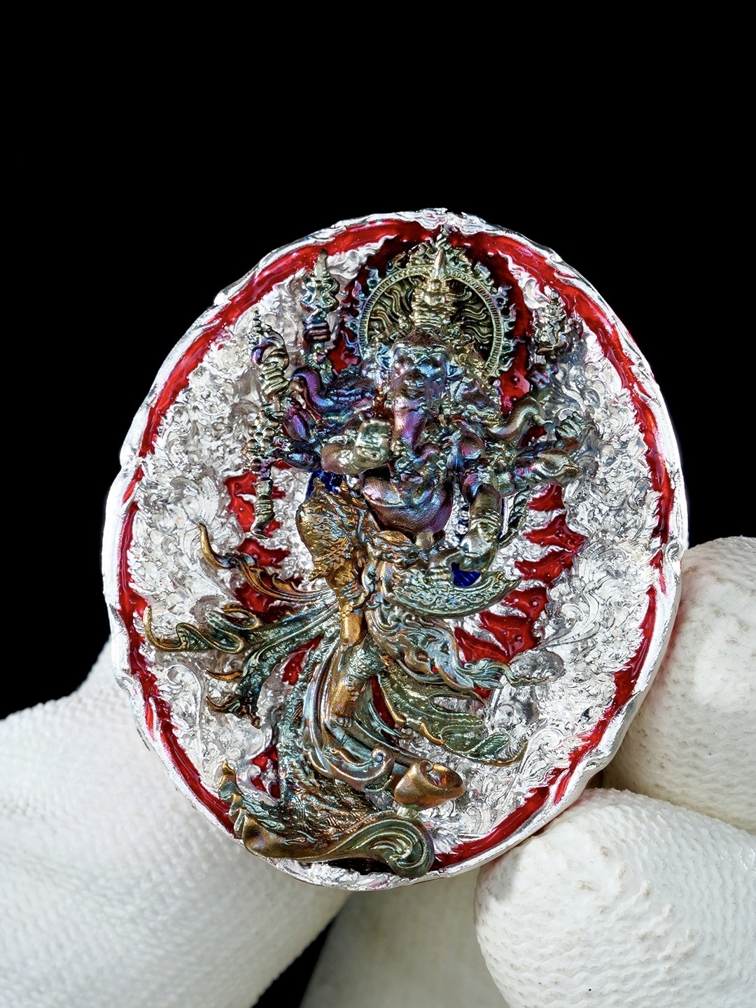 เหรียญพระพิฆเนศสุริยะเทพ สุริยาบินายัค Surya Binayak รายการพิเศษศูนย์จอง เนื้อบรอนซ์ชุบเงินลงยา องค์ชุบรุ้ง