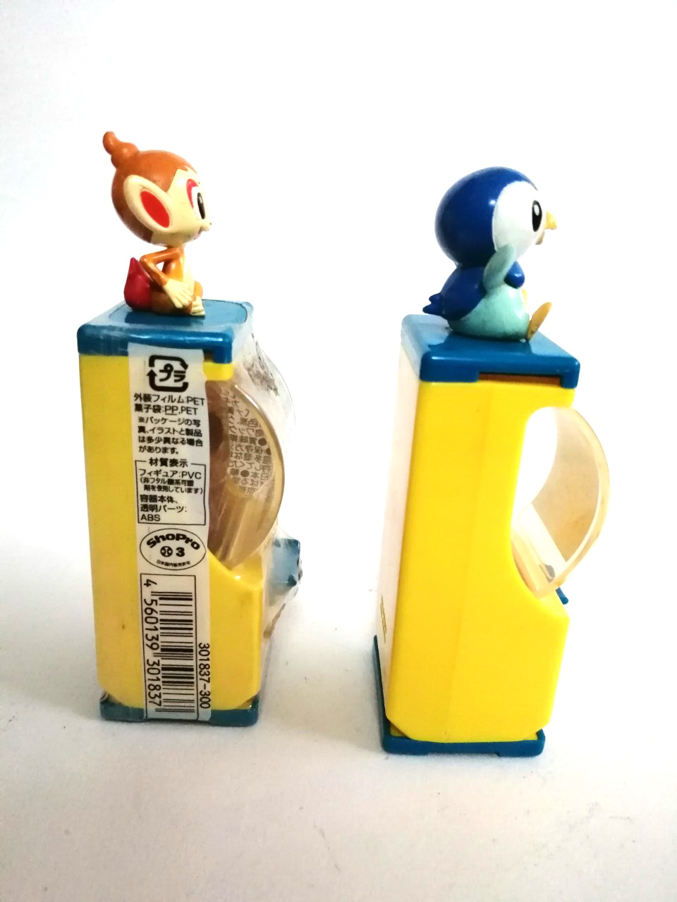 #ชุดของเล่นตู้ไขไข่ ***ของเล่นตู้ไขไข่ ขนาดเล็กตามภาพ*** #กาชาปอง #โปเกมอน ตัวหนึ่งยังไม่แกะซีล **อีกตัวแกะแล้ว ของครบ สภาพเก่าเก็บ