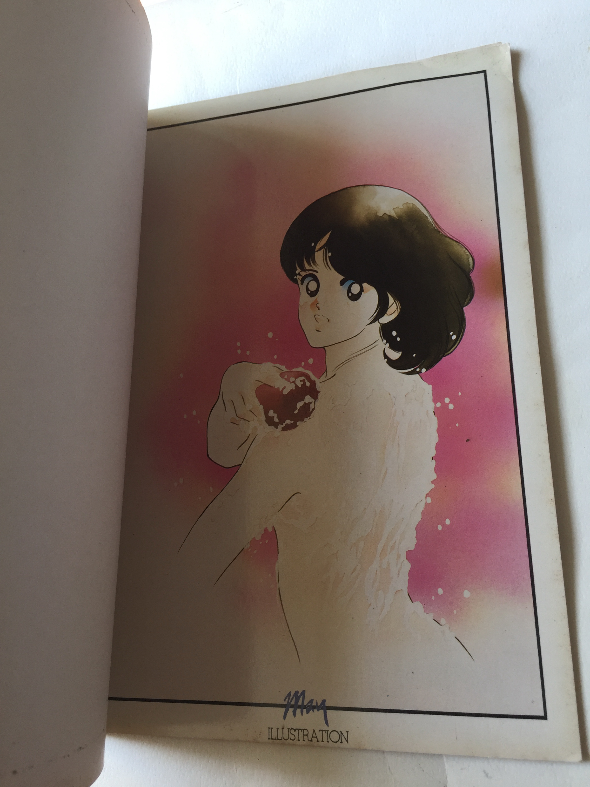 หนังสือภาพเก่า May Illustrations ภาพการ์ตูนสวย ภาพสีทั้งเล่ม ลายเส้นจาก คุณเมย์ ***แต่ละแผ่นหลุดจากสัน มีรอย ตามภาพ ผลงานโดย May, Present โดย Main Point ชุดที่ 1 ปี 1986