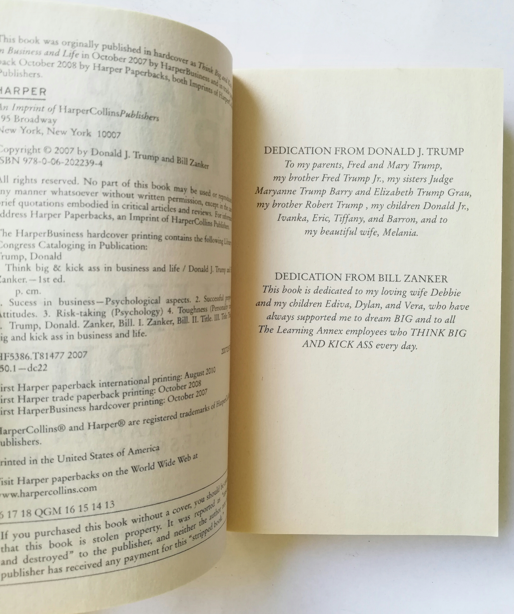 หนังสือแนวทักษะการบริหารจัดการ ฉบับภาษาอังกฤษ *THINK BIG" โดย Donald J.Trump และ Bill Zanker, president/founder The Learning Annex _Make It Happen in Business and Life **หนังสือมีตำหนิ โปรดตรวจสอบทุกภาพ