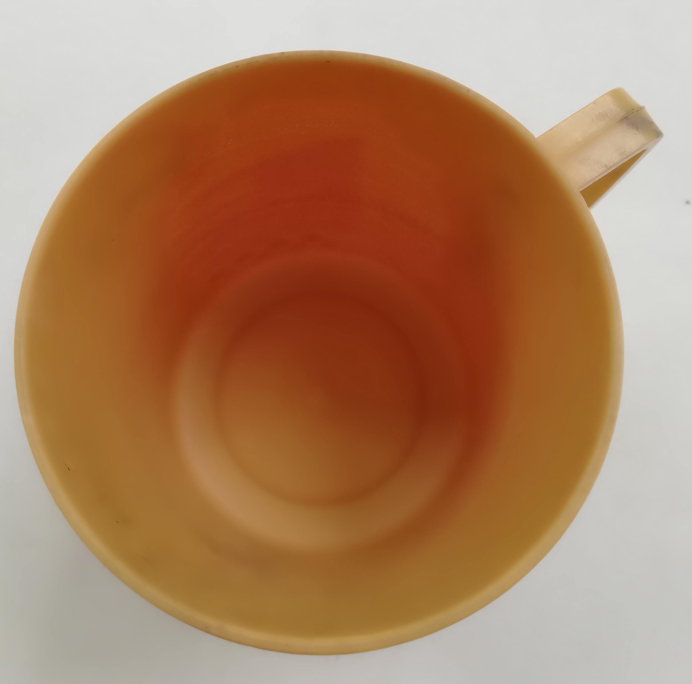 ของเก่าสะสม แก้วน้ำพลาสติกขนาดเล็กมีหู ของสะสมจากForemost,Foremost Blue Seal,Strawberry Flavoured Milk เส้นผ่าศูนย์กลาง 3",สูง 3.4" **ของเก่ามีตำหนิ โปรดตรวจสอบทุกภาพ