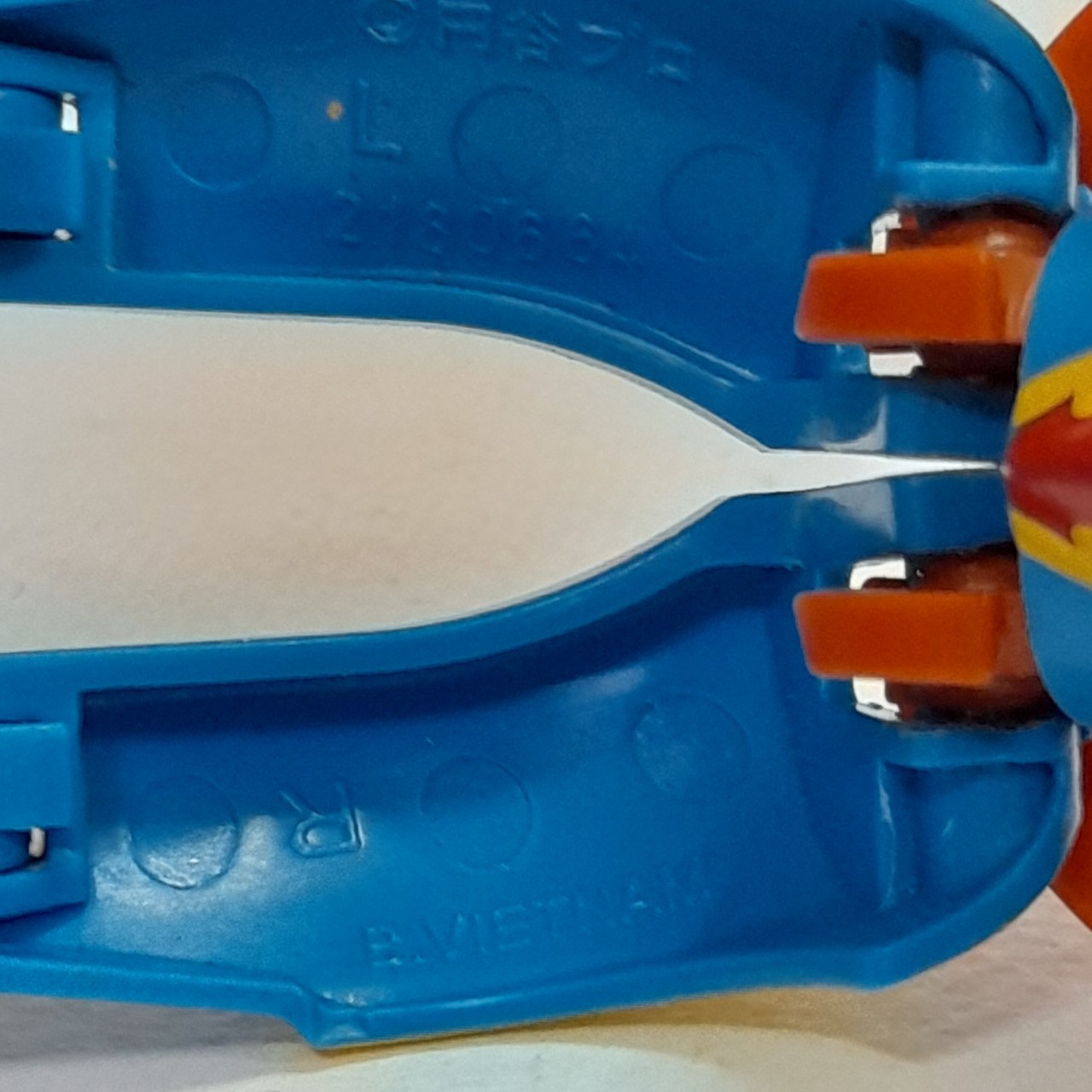 มีหลายภาพ ** ของมีตามภาพม ฟิกเกอร์ ไข่ มนุษย์ดาวเมทรอน ขนาดตามรูป มือสอง สภาพดีมีรอยบ้าง สติ๊กเกอร์ครบสแกนได้