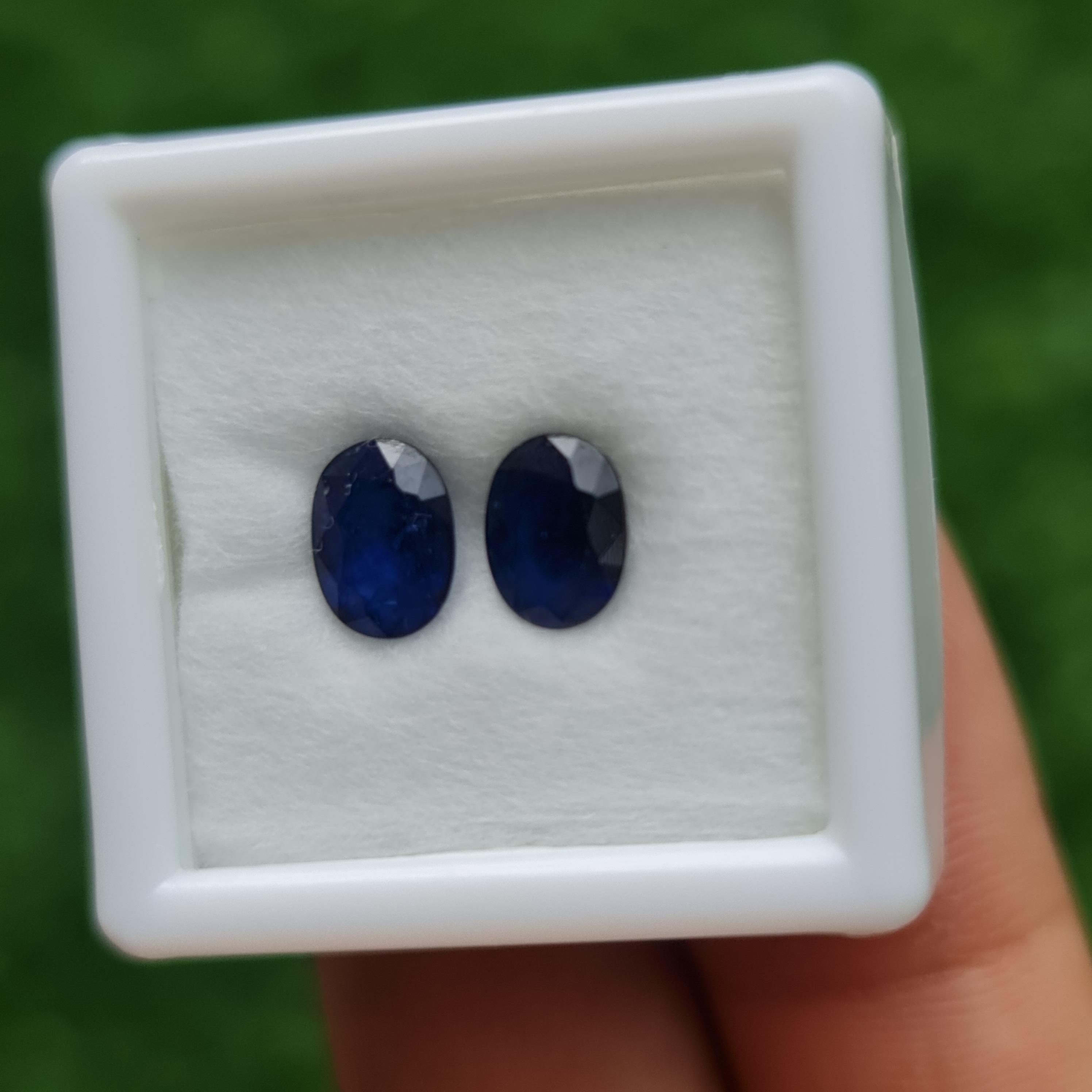 พลอย ไพลิน blue sapphire 1.91 กะรัต (Cts.) 2 เม็ด (Pcs.) พลอยแท้ อัญมณีมงคลประจําวันเกิด เครื่องประดับพลอย