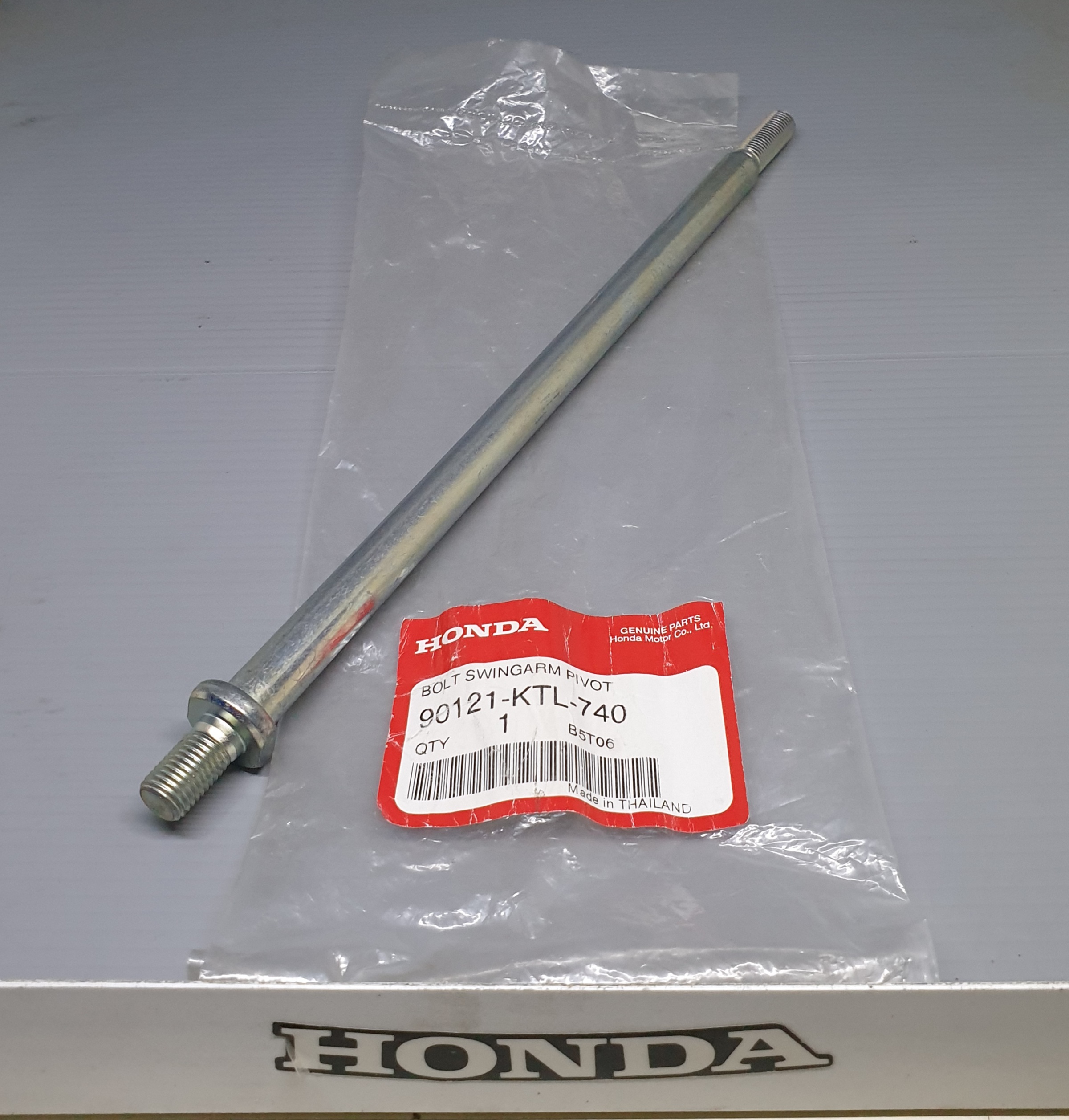 เพลาสวิงอาร์มหลัง เวฟ100S(ปี2005)ยูบล๊อก