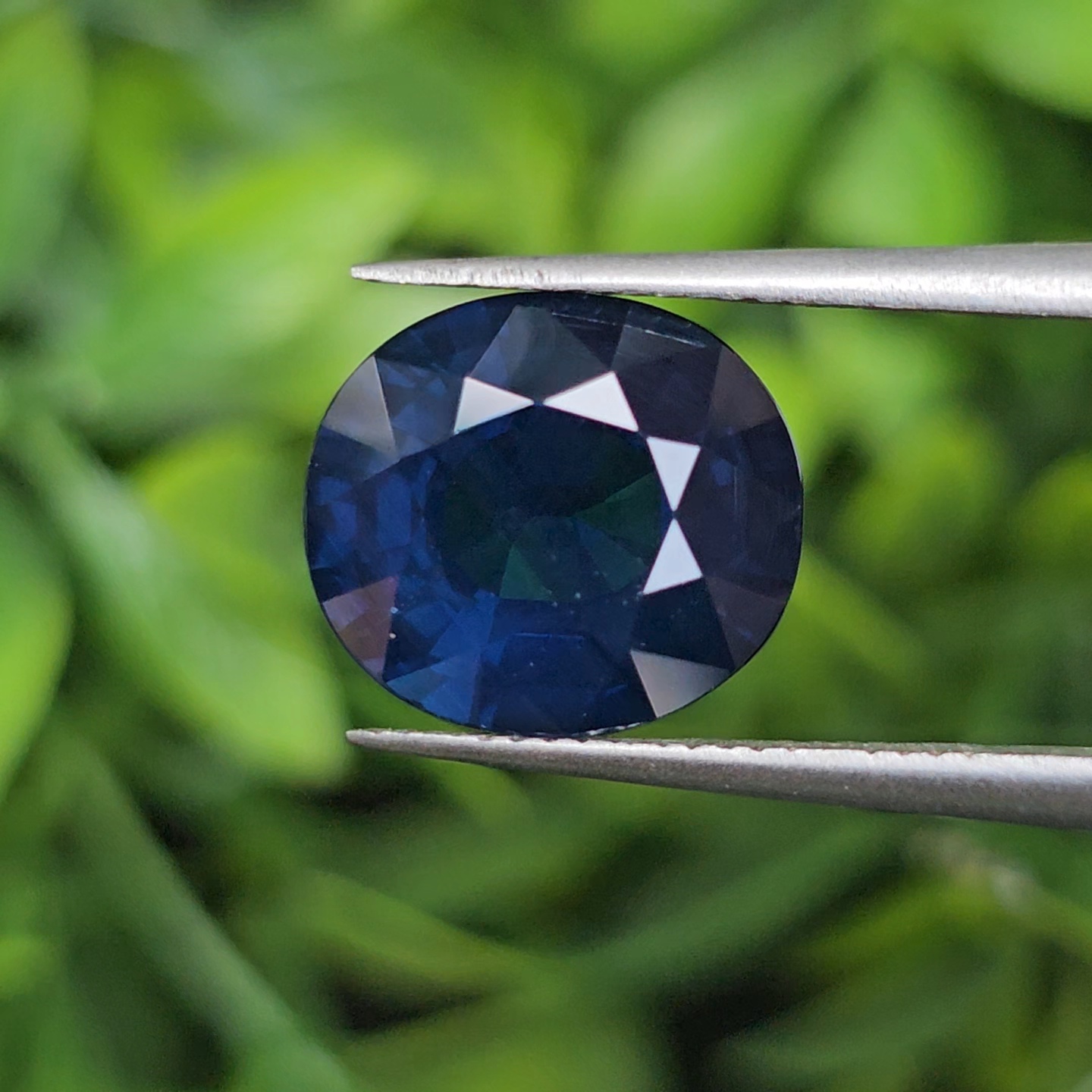 พลอย ไพลิน Blue sapphire 4.54 กะรัต (Cts.) พลอยแท้ อัญมณีมงคลประจําวันเกิด เครื่องประดับพลอย