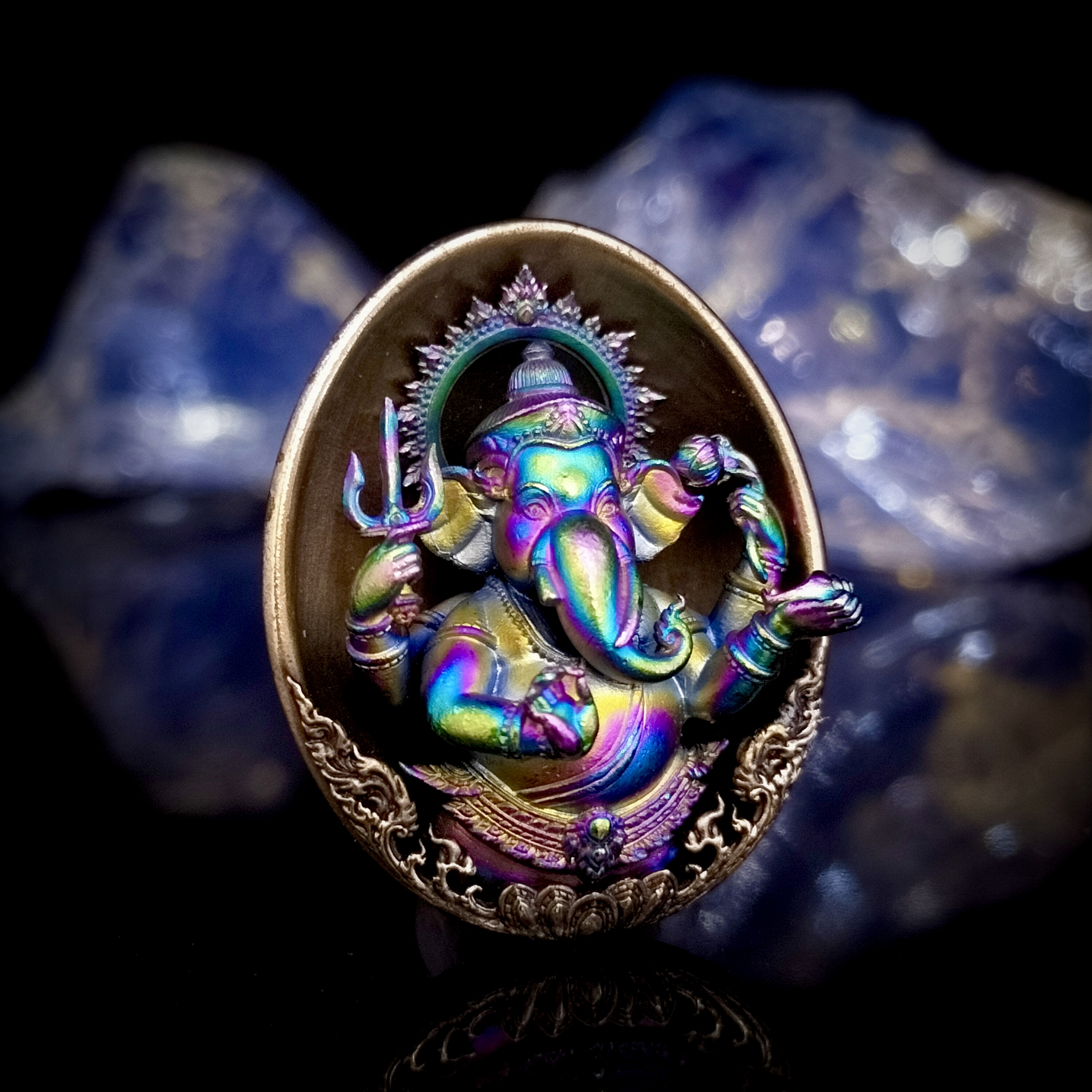 พระพิฆเนศ รุ่น คณปติ คเณศแห่งความสำเร็จ รหัส6.2 เนื้อบรอนซ์นอกรมซาติน องค์ชุบรุ้ง