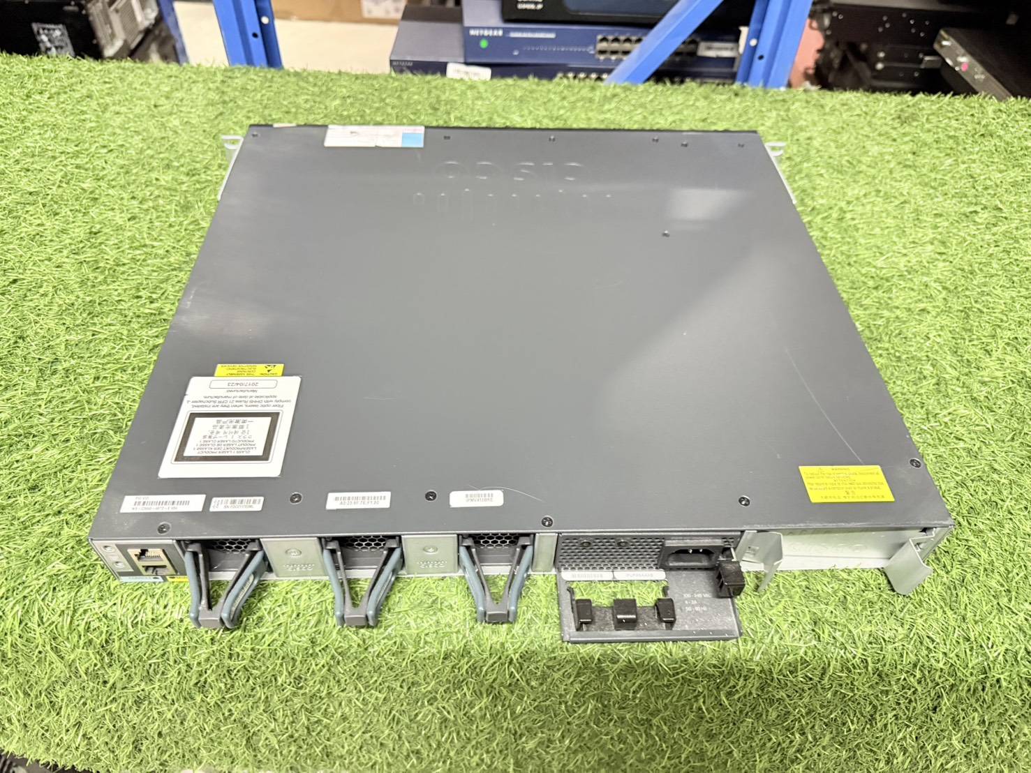 Switch Cisco 3650 48 2x10 48Port ( WS-C3650-48TD-E)