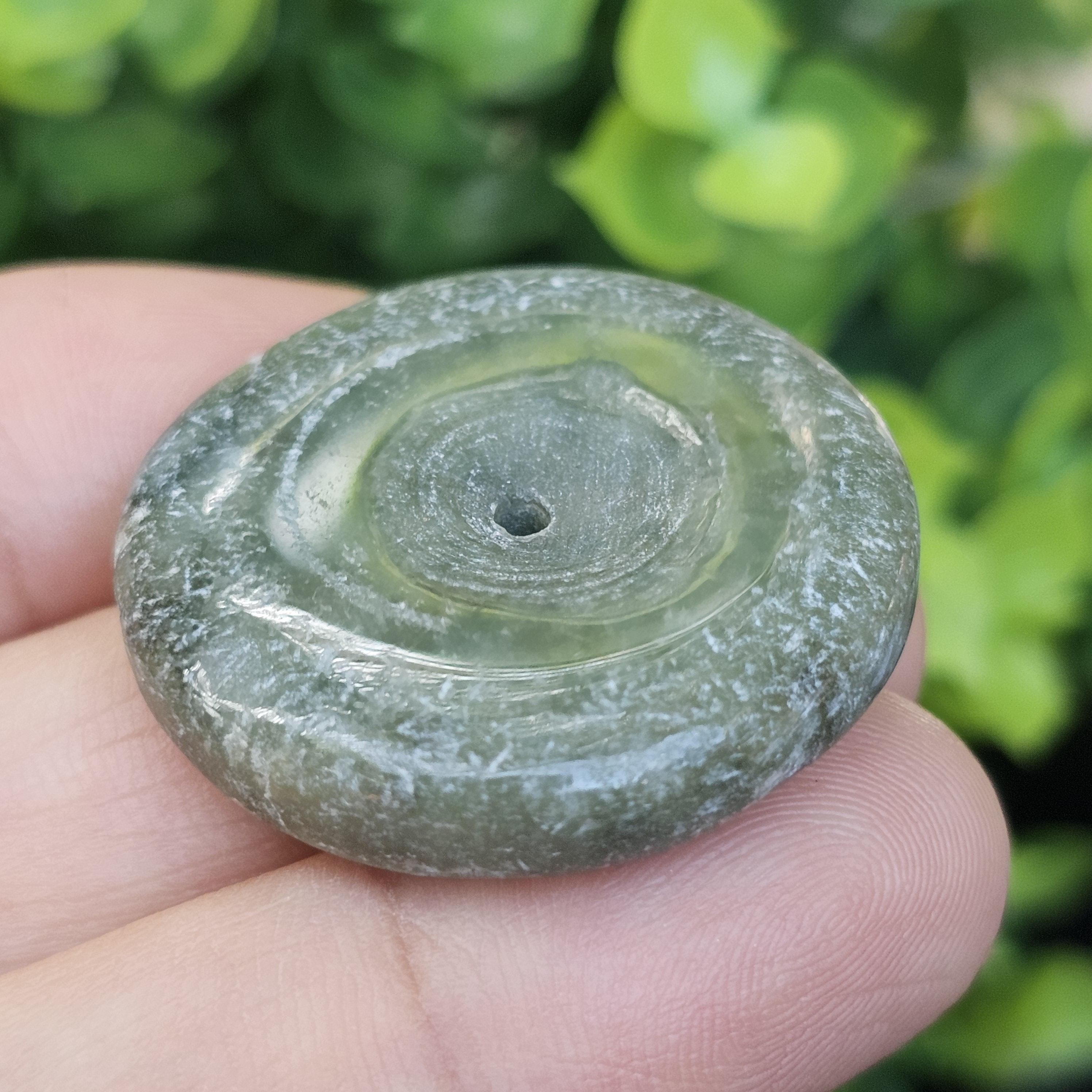 หยก พม่า แท้ Jade จี้โดนัทหยก (Bi-dise jadeite) พม่า (Myanmar) 75.03 กะรัต (Cts.)