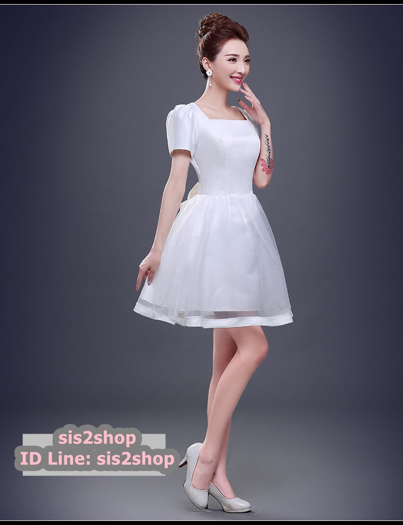 พร้อมส่ง ชุดราตรีสั้น สีขาว เรียบหรู แขนตุ๊กตา เนื้อซาติน + ผ้าโปร่ง มีซับใน เข็มกลัดโบว์ติดด้านหลัง (เชือกผูกหลัง)