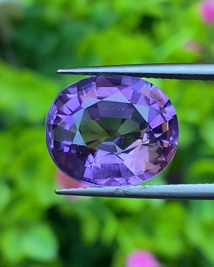 พลอย อเมทิส Amethyst 8.26 กะรัต (Cts.) พลอยแท้ อัญมณีมงคลประจําวันเกิด เครื่องประดับพลอย