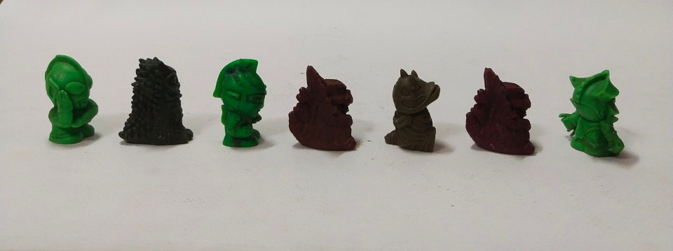 ตุ๊กตุ่นพลาสติก อุลตร้าแมนและสัตว์ประหลาด 7 แบบ 7ตัว ขนาดตามรูป มือสองเก่าเก็บสภาพดี ขายยกชุด7ตัว