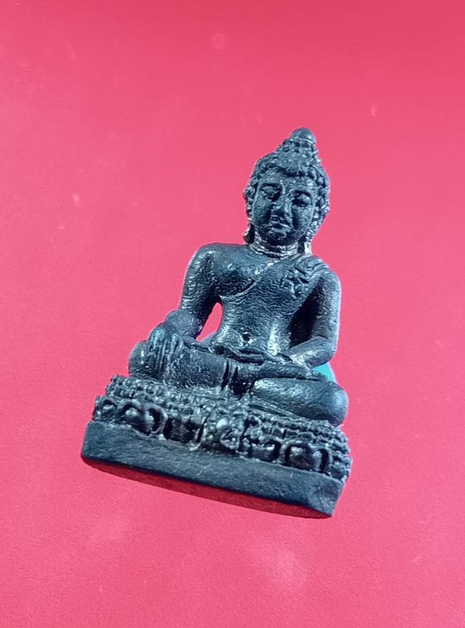 ก820 รูปหล่อ พระพุทธศิริชัยมงคล วัดศิริสะดอชัย จ.สุรินทร์