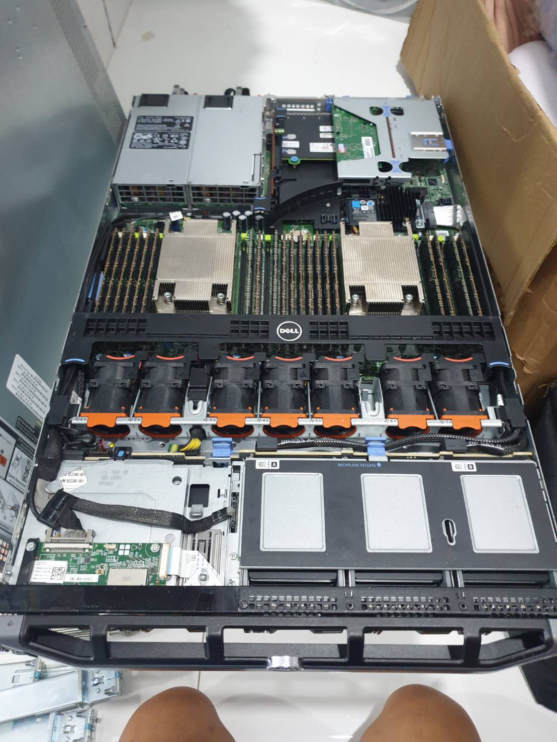 Server Dell R630 E5-2640v4 x2 ไม่มีแรม HDD power x2 มีรางหน้ากาก