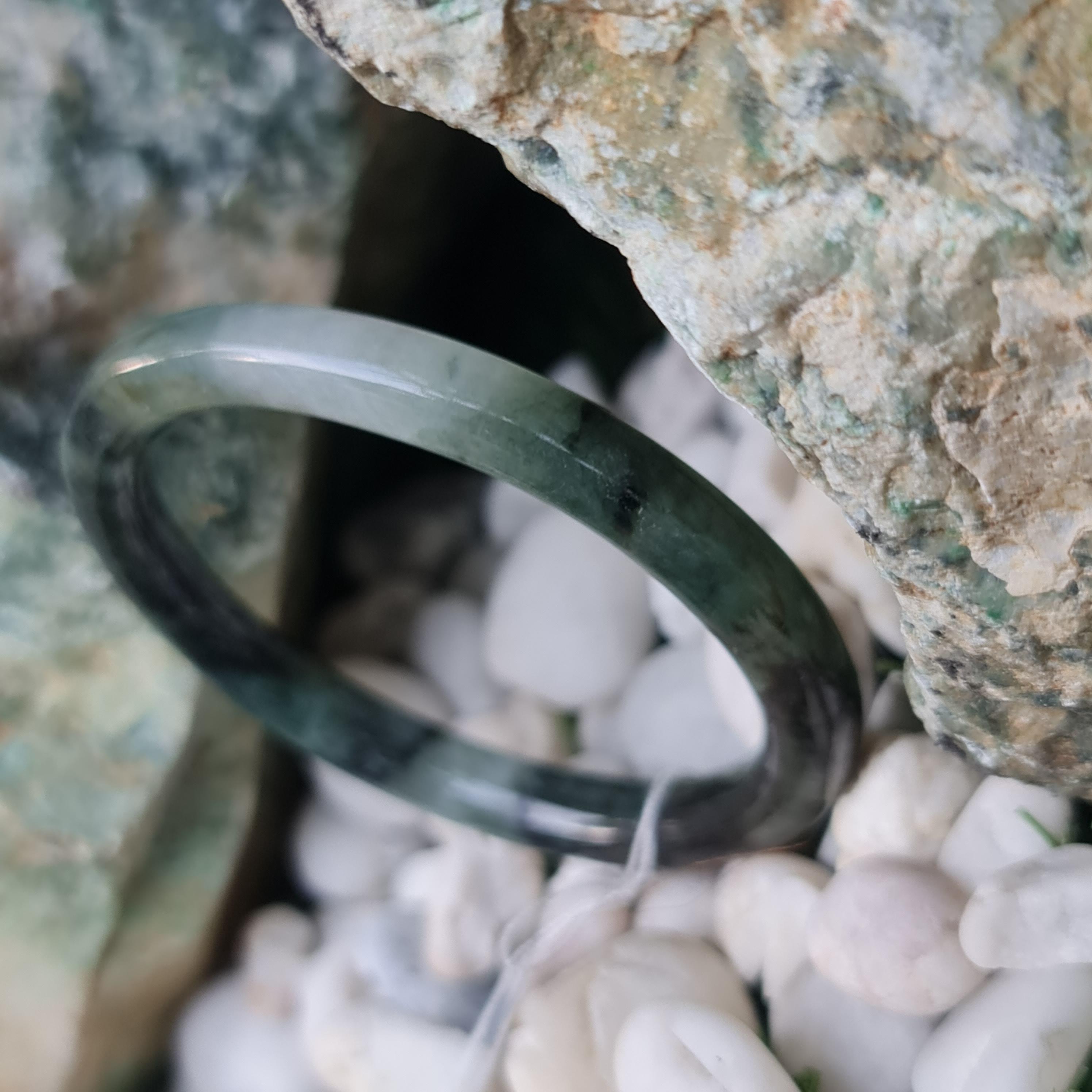 JB6711056 หยก พม่า แท้ Jade กำไลหยก 51.0 มม. (Jadeite bracelet) พม่า (Myanmar)