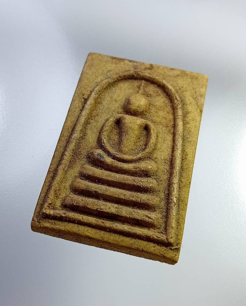 ผ2805 พระสมเด็จ ไม่ทราบที่ครับ