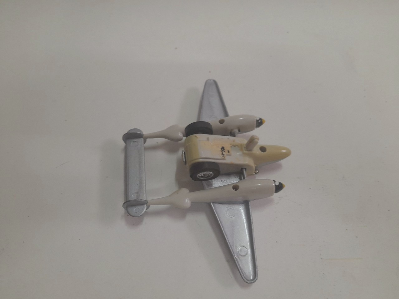 มีหลายภาพ โมเดลเครื่องบินรบจากสงครามโลกครั้งที่2 P-508 /P38 Lightning ขนาดตามภาพ ของมีตามภาพ