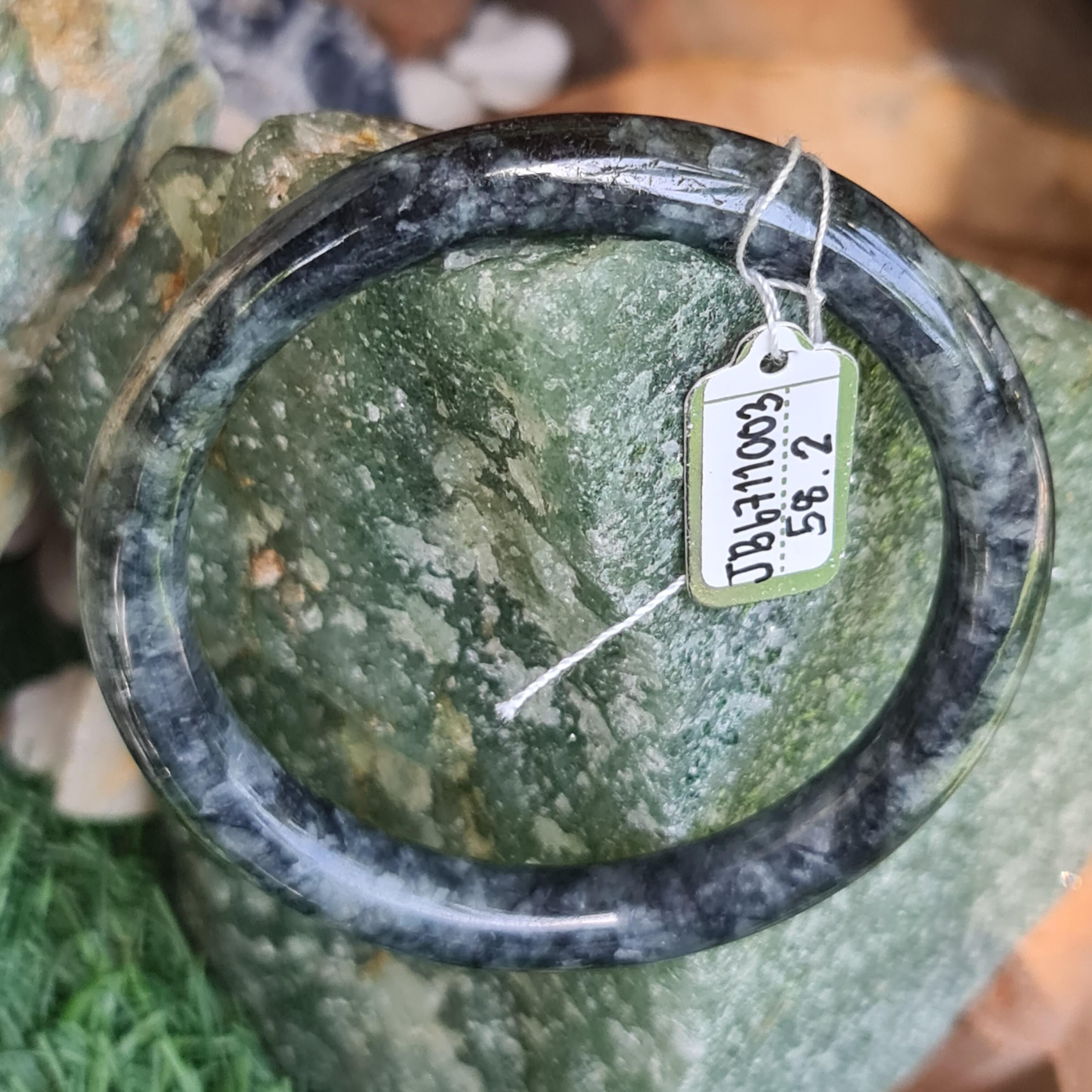 JB6711003 หยก พม่า แท้ Jade กำไลหยก (Jadeite bracelet) พม่า (Myanmar) 58.2 มม.