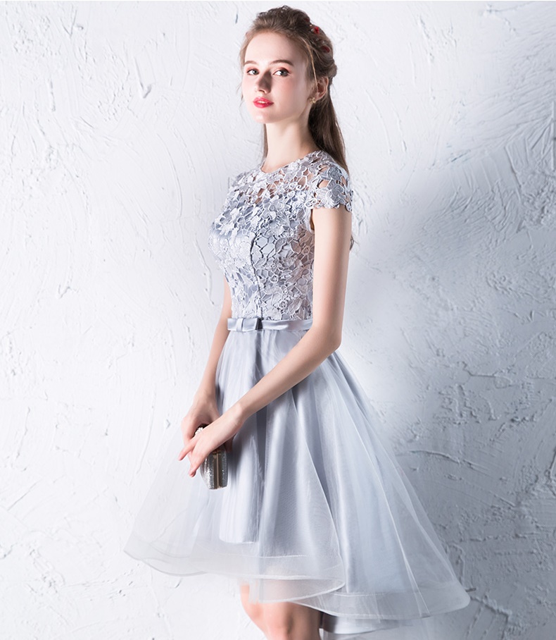 Pre-order ชุดราตรี แบบเปิดไหล่ ระบายช่วงไหล่ ผ้าลูกไม้ ซิปหลัง เรียบหรู