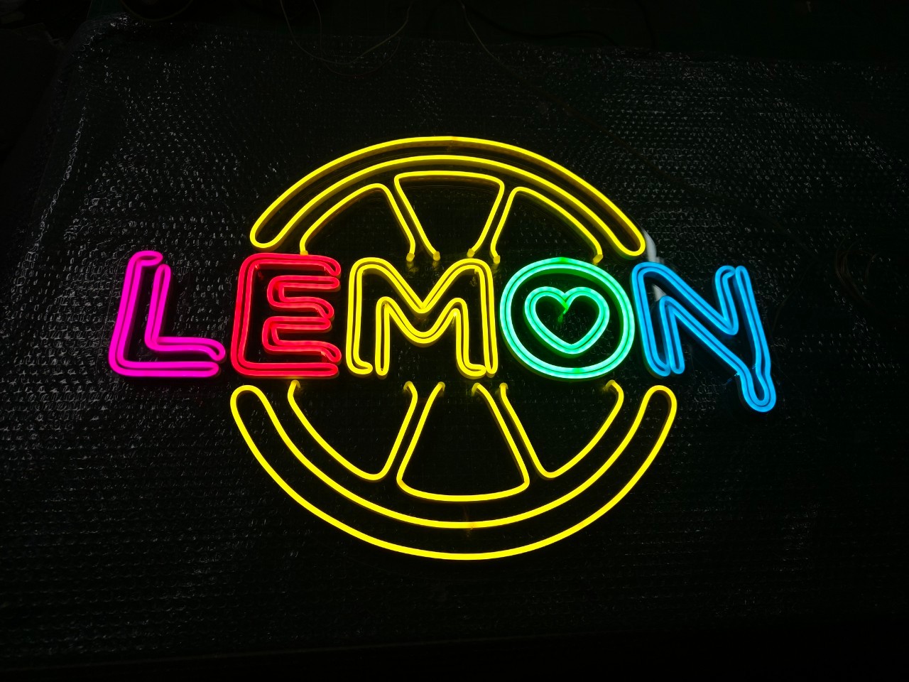 ไฟดัด LEMON