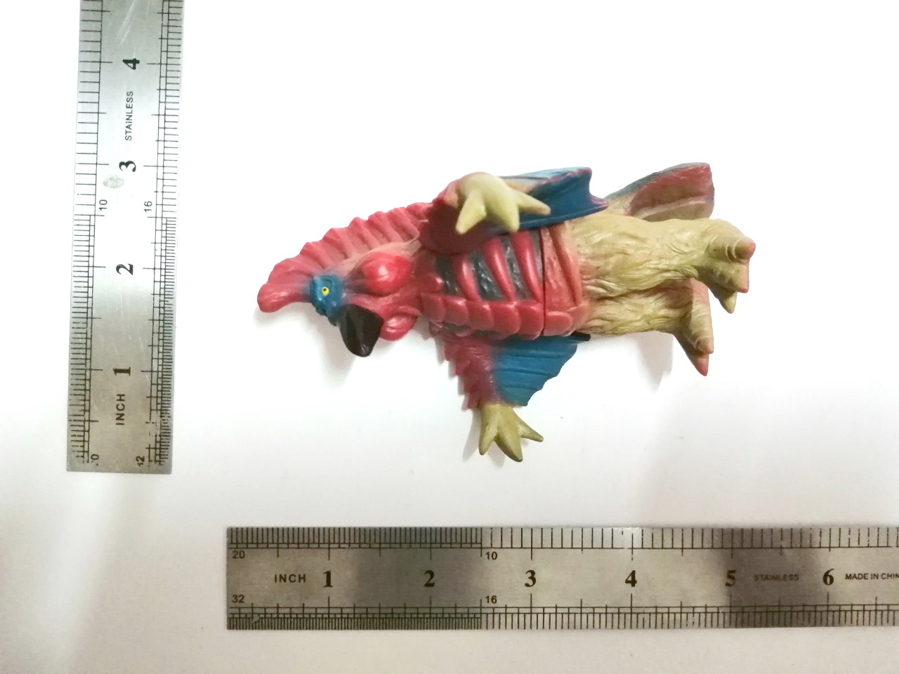 ซอฟ4นิ้ว สัตว์ประหลาด เบิร์ดด้อน จากอุลตร้าแมน ทาโร่ งาน bandai chaina ปี 2002 สภาพดี Soft Monster Birdon in series Ultraman Taro