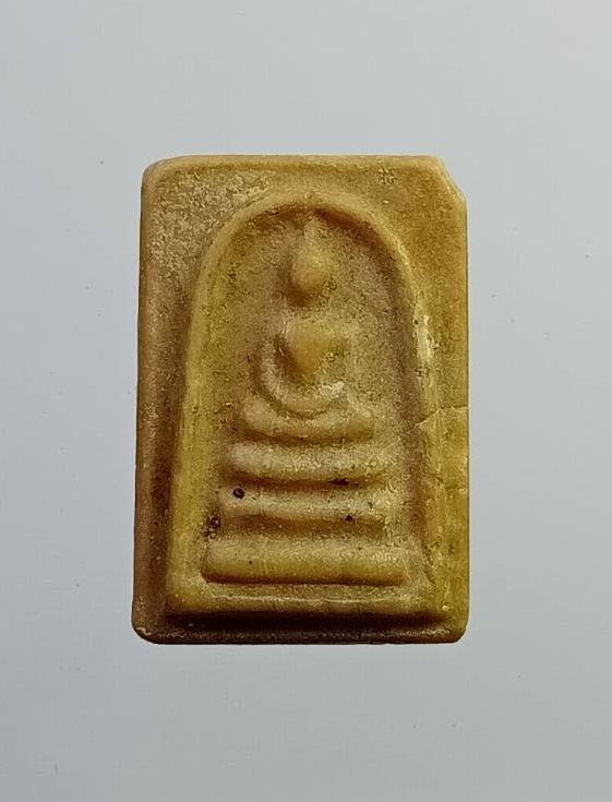 ผ2420 พระสมเด็จพิมพ์คะแนนจิ๋ว เนื้อผงน้ำมัน ไม่ทราบที่ครับ