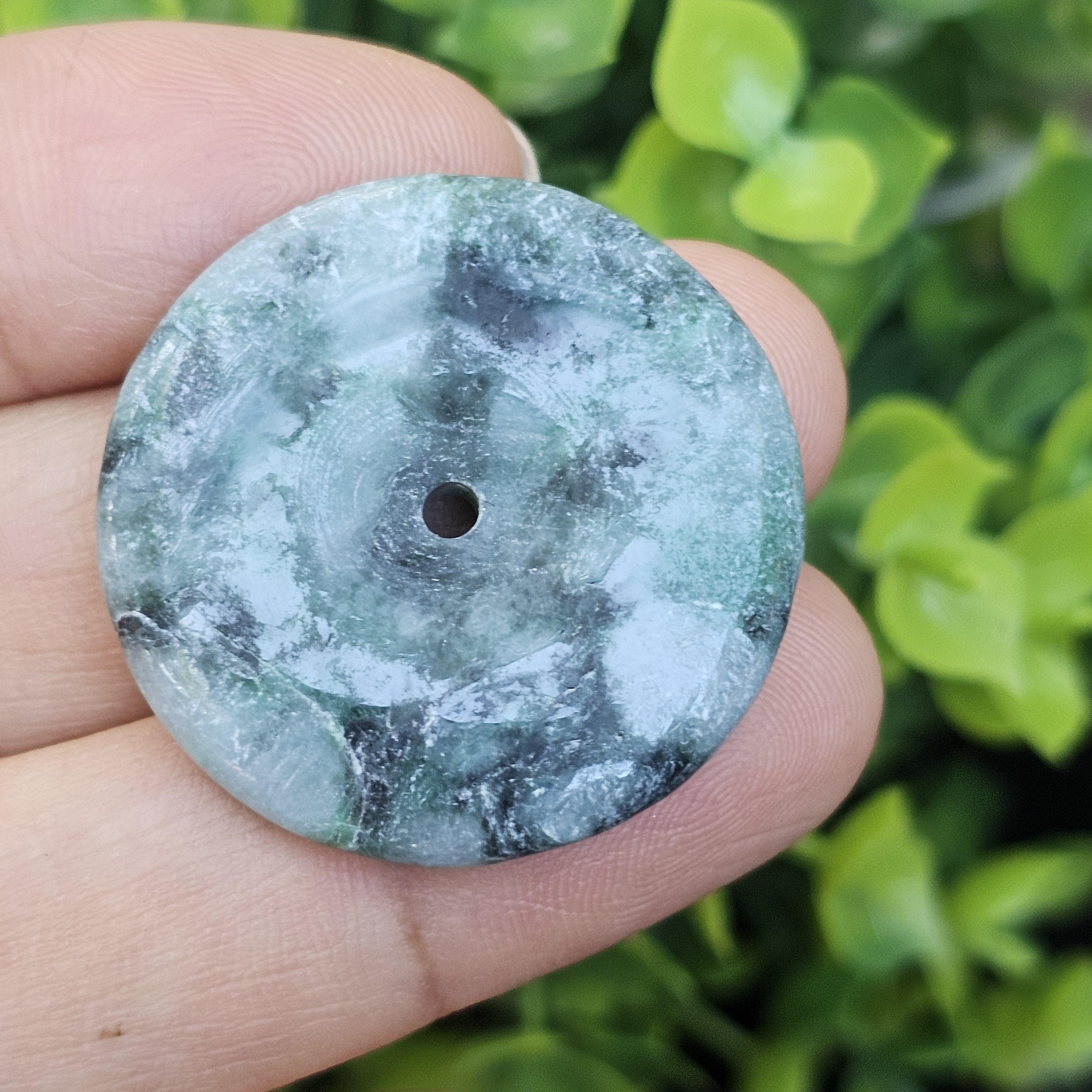 หยก พม่า แท้ Jade จี้โดนัทหยก (Bi-dise jadeite) พม่า (Myanmar) 57.20 กะรัต (Cts.)