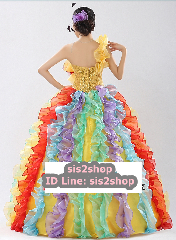 พร้อมเช่า ชุดแฟนซียาว สีรุ้ง เกาะอก ไหล่เดียว ระบายฟูสวย ซิปหลัง