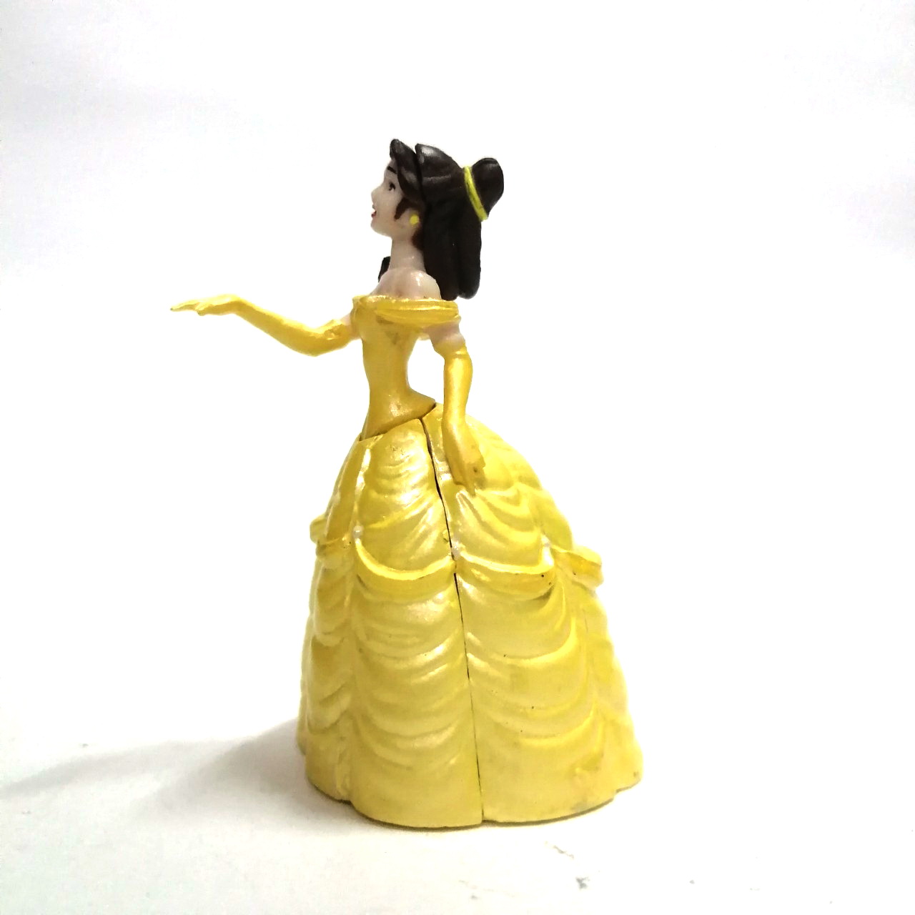 ช้อคโกเอ้ก เจ้าหญิง เบลล์ จาก beauty and the beast ขนาดตามรูป ทำสีสำเร็จรายละเอียดสวยคม