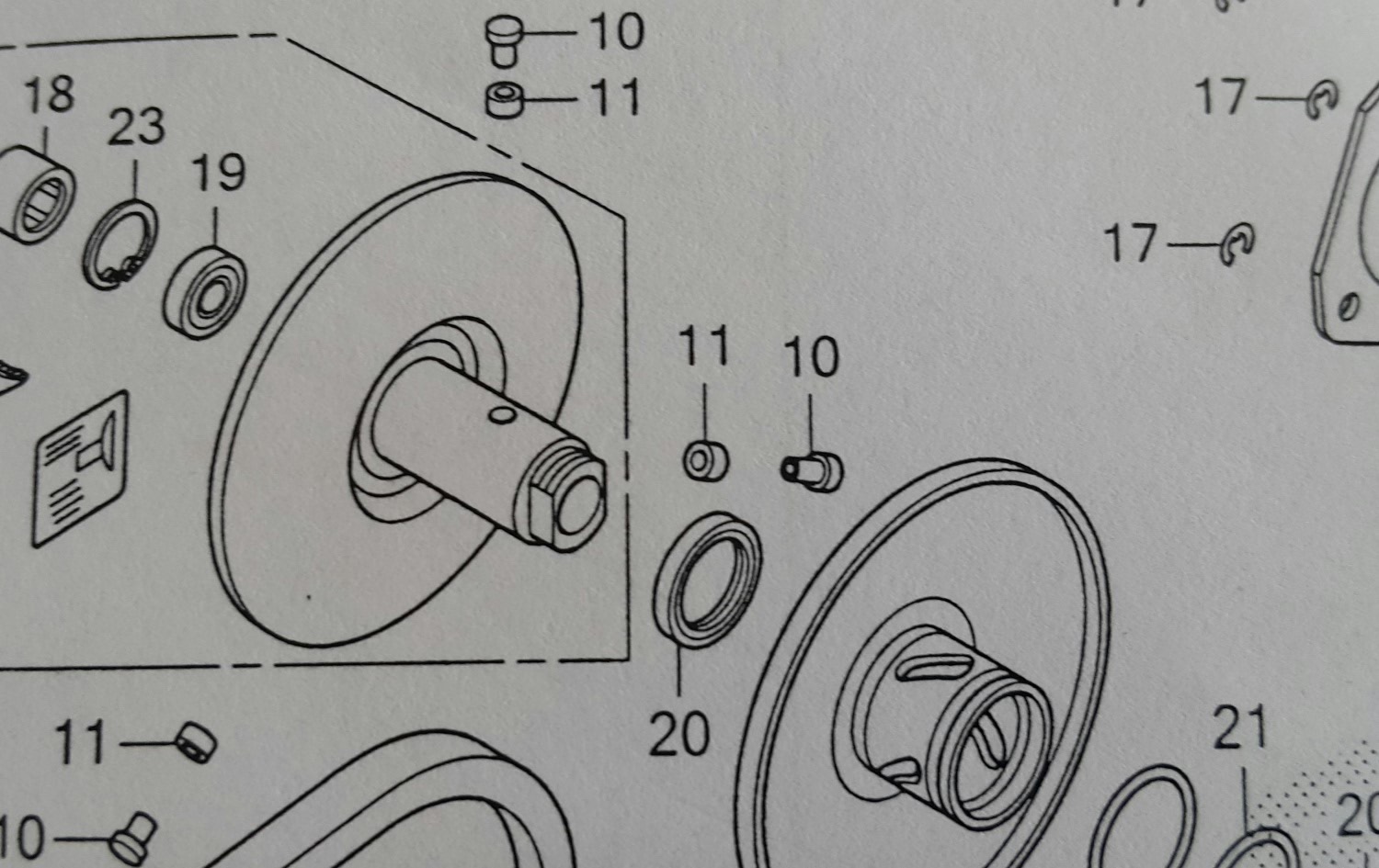 ตุ่มลูกเบี้ยวคลัทช์หลัง สกุ๊บปี้ไอ(ปี12อัพ)/ ซูมเมอร์X(ตัวแรก)/สไปร์ซี่ไอ
