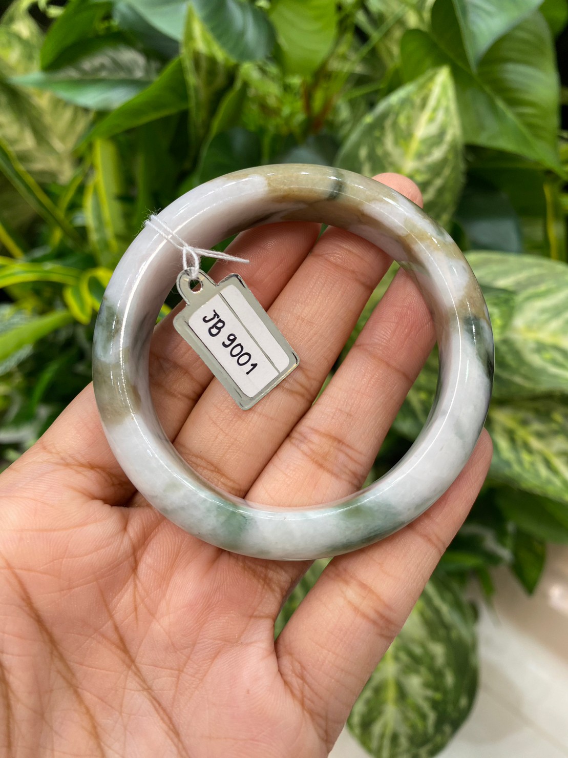 JB9001 หยก พม่า แท้ Jade กำไลหยก 50.46 มม. (Jadeite bracelet) พม่า (Myanmar)