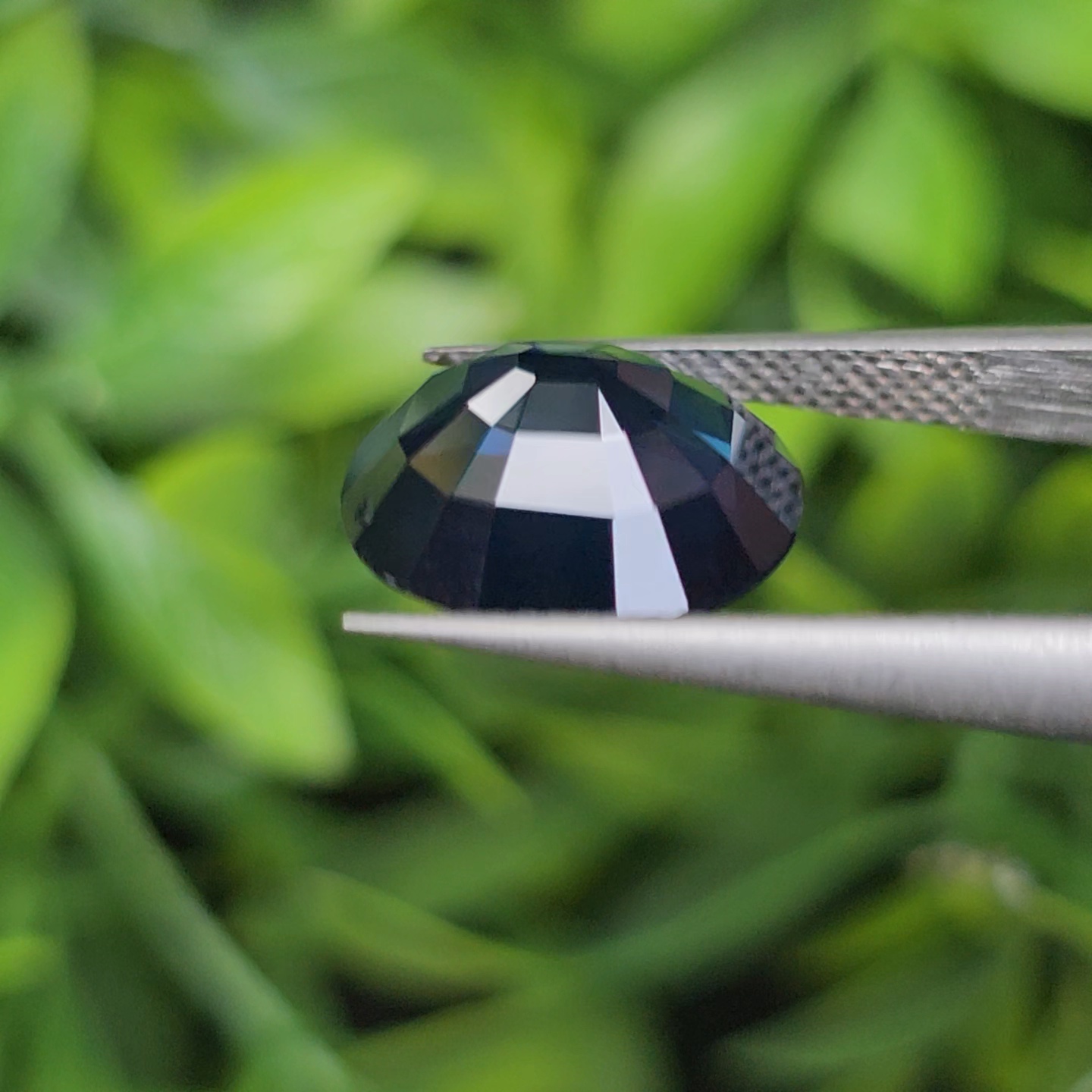 พลอย ไพลิน Blue sapphire 4.54 กะรัต (Cts.) พลอยแท้ อัญมณีมงคลประจําวันเกิด เครื่องประดับพลอย