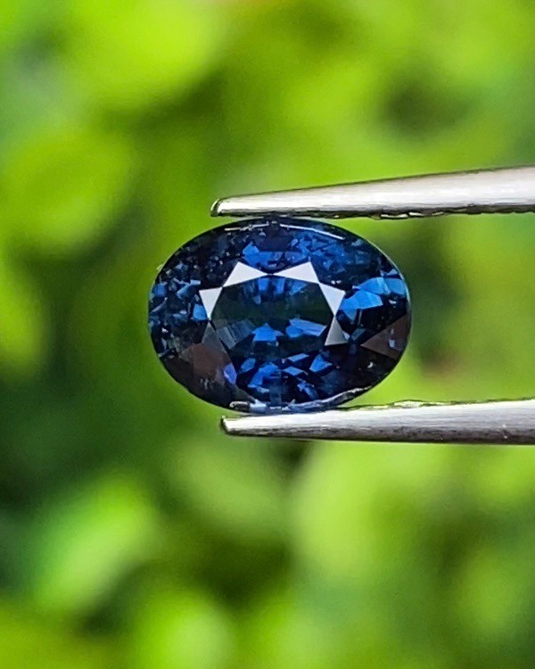 พลอย ไพลิน blue sapphire 1.11 กะรัต (Cts.) พลอยแท้ อัญมณีมงคลประจําวันเกิด เครื่องประดับพลอย