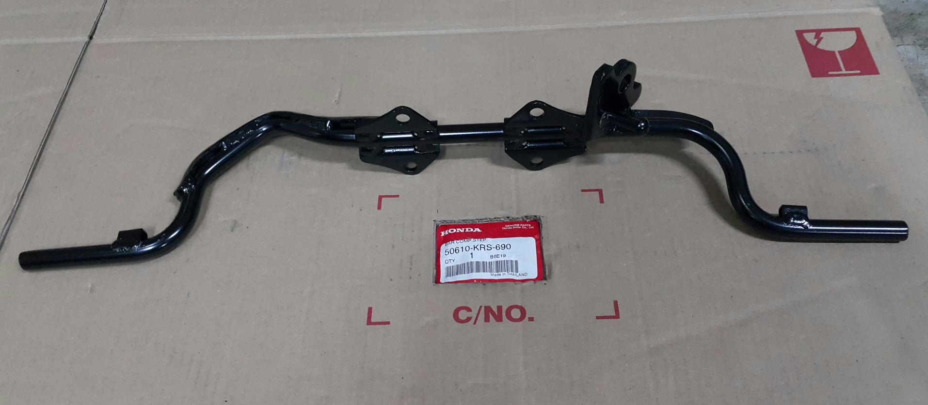 เหล็กพักเท้าหน้า ดรีม100/C100N/เวฟ100S,D