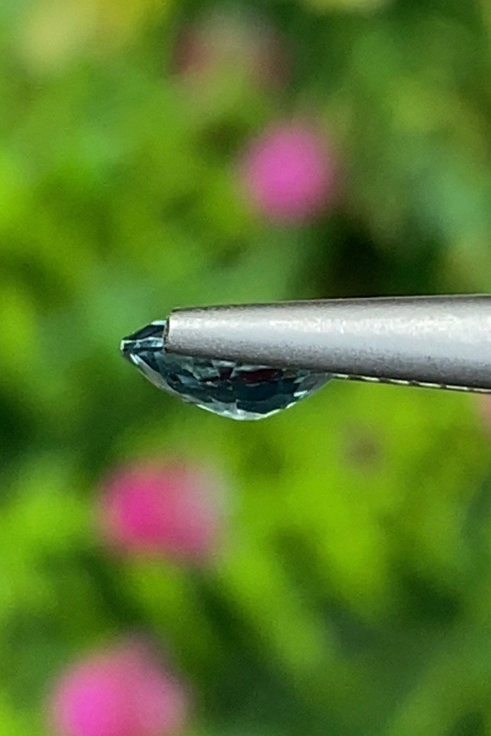 พลอย เพทาย Natural Zircon 1.32 กะรัต (Cts.) พลอยแท้อัญมณีมงคล ประจําวันเกิด เครื่องประดับพลอย