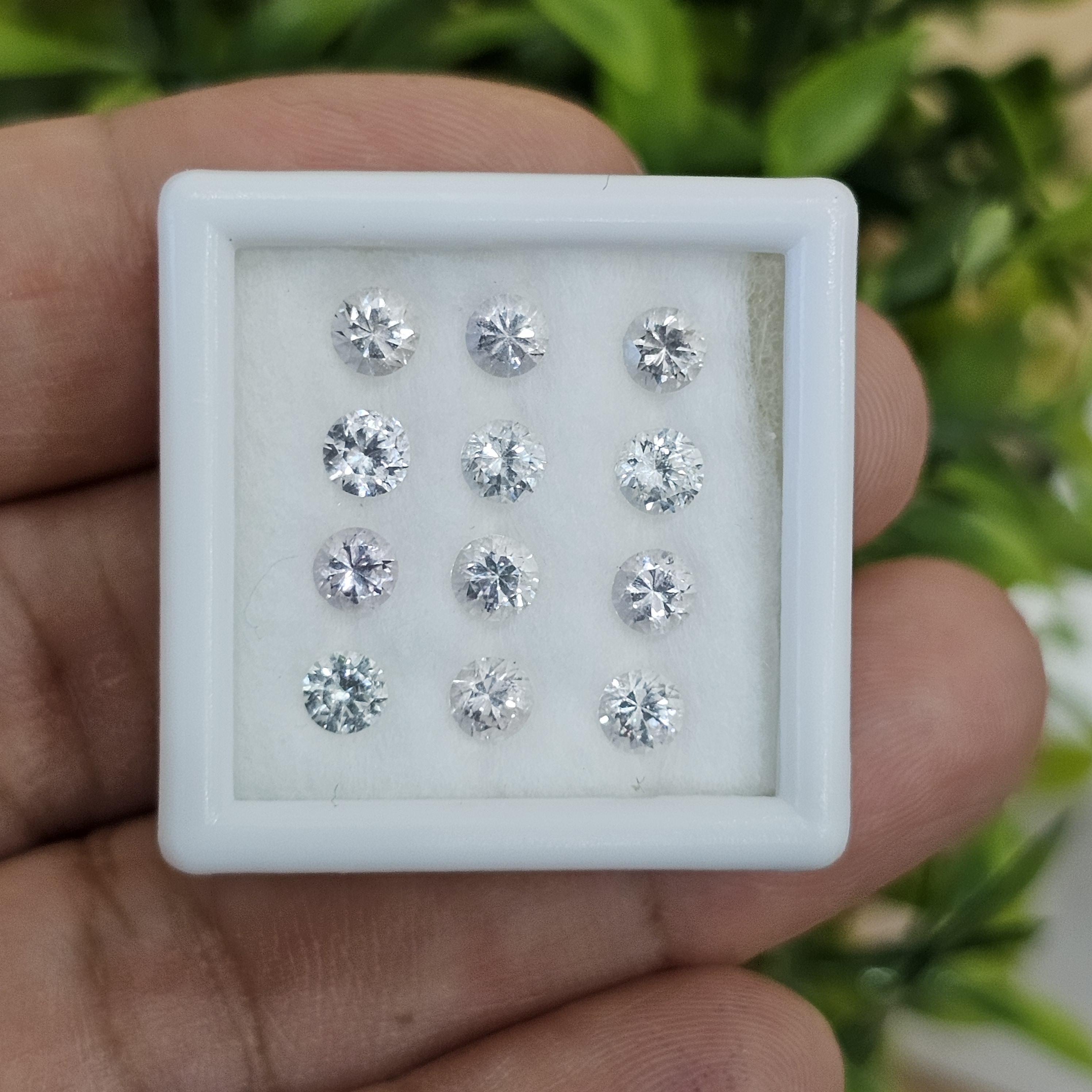 พลอย ขาว ไวท์ แซฟไฟร์ White Sapphire 12 เม็ด 2.86 กะรัต (Cts.) ดิบ (Unheated) พลอยแท้ อัญมณีมงคลประจําวันเกิด เครื่องประดับพลอย