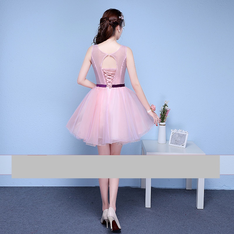 Pre-orderชุดแฟนซีชุดราตรีสั้นแขนกุดแต่งดอกไม้ช่วงอกกระโปรงพองสวย