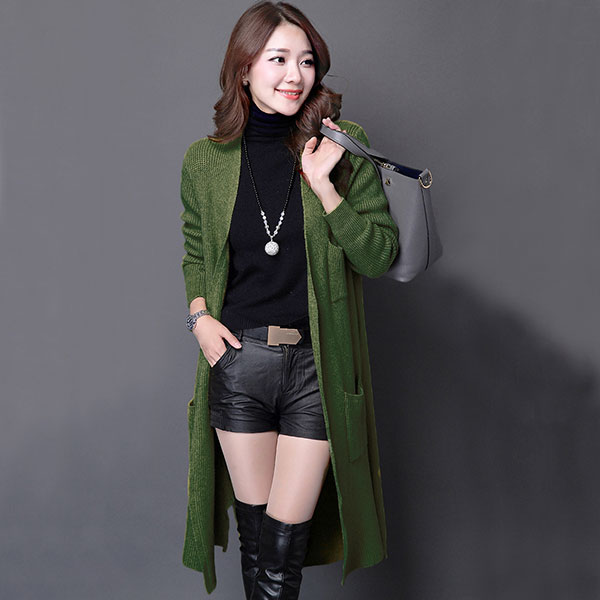 เสื้อคลุมกันหนาวตัวยาว ผ้าไหมพรมกึ่งวูลหนานุ่ม แต่งกระเป๋าคู่ (11657B)