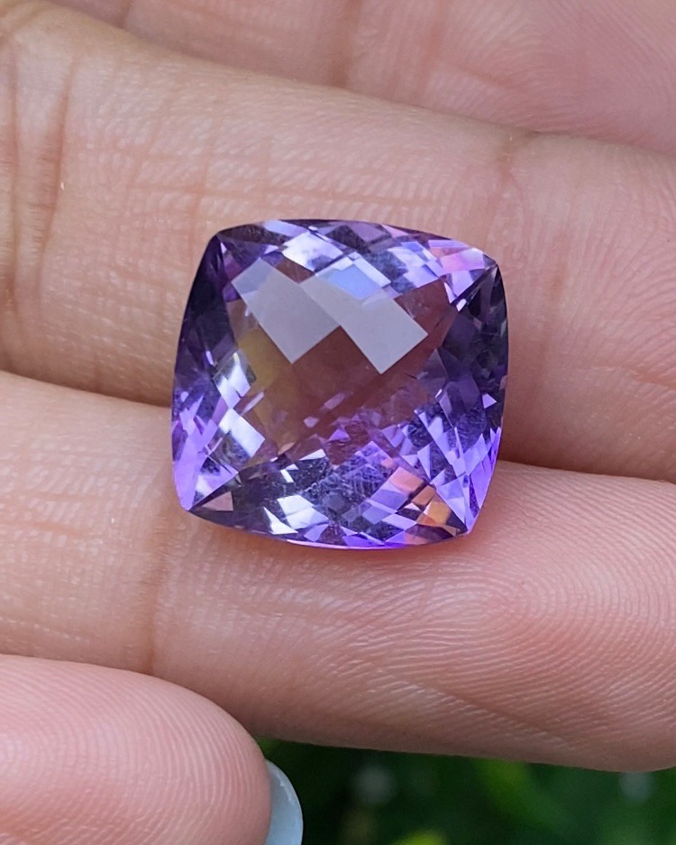 พลอย อเมทิส Amethyst 9.75 กะรัต (Cts.) พลอยแท้ อัญมณีมงคลประจําวันเกิด เครื่องประดับพลอย