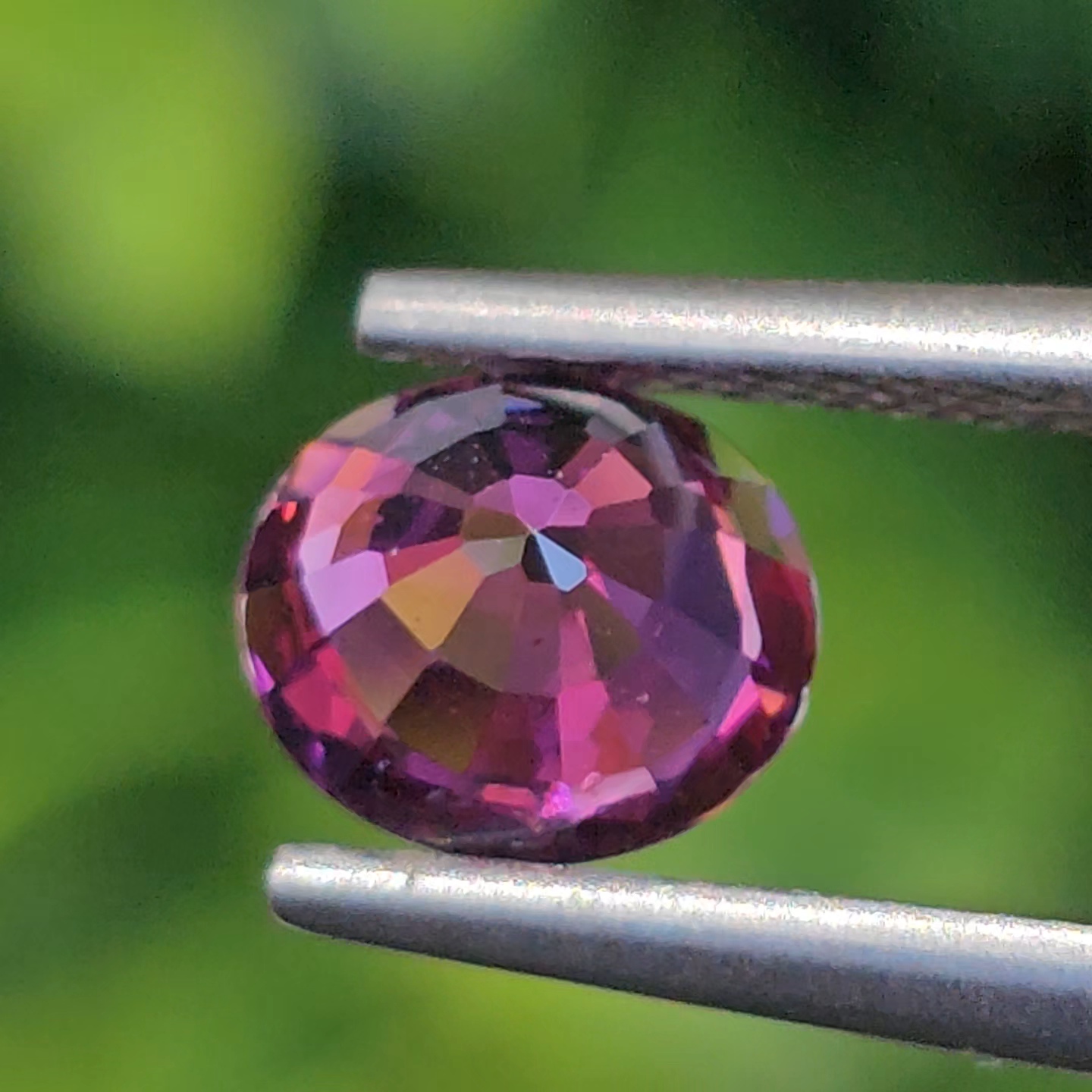 พลอย อุมบาไลต์ การ์เน็ต Umbalite Garnet 1.07กะรัต (Cts.) ดิบ Unheated ลอยแท้ อัญมณีมงคลประจําวันเกิด เครื่องประดับพลอย