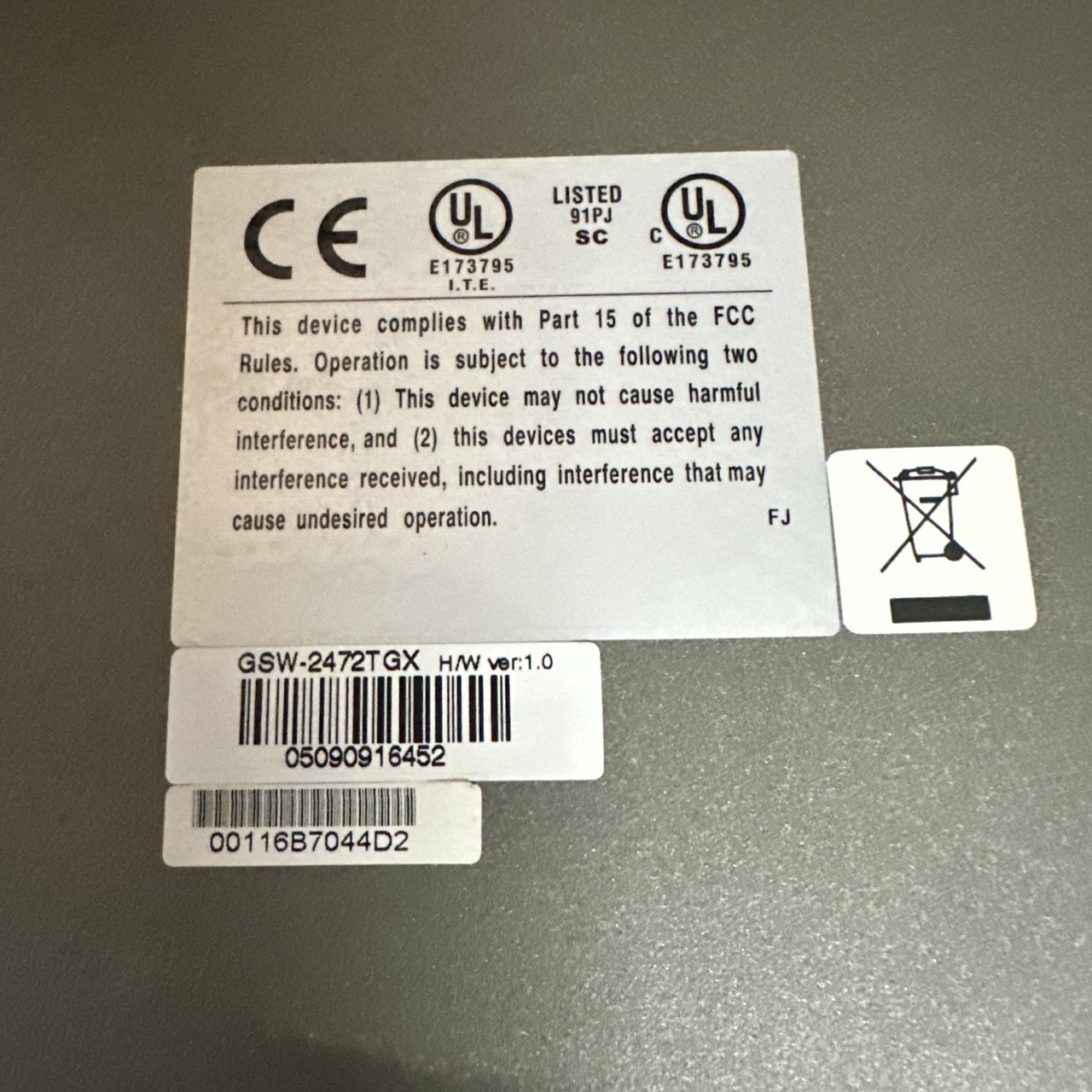 Switch LevelOne GSW-2472TGX 24-Port Layer 2 Smart 10/100 Ethernet Switch W/ Gigabit/SFP