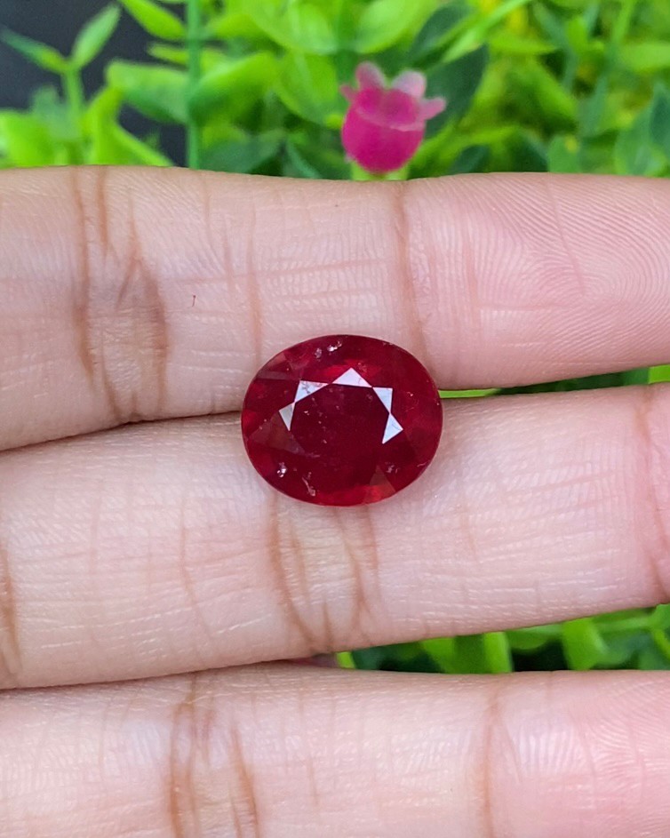 พลอย ทับทิม (Ruby Sapphire) 9.80 กะรัต (Cts.) พลอยแท้ อัญมณีมงคลประจําวันเกิด เครื่องประดับพลอย