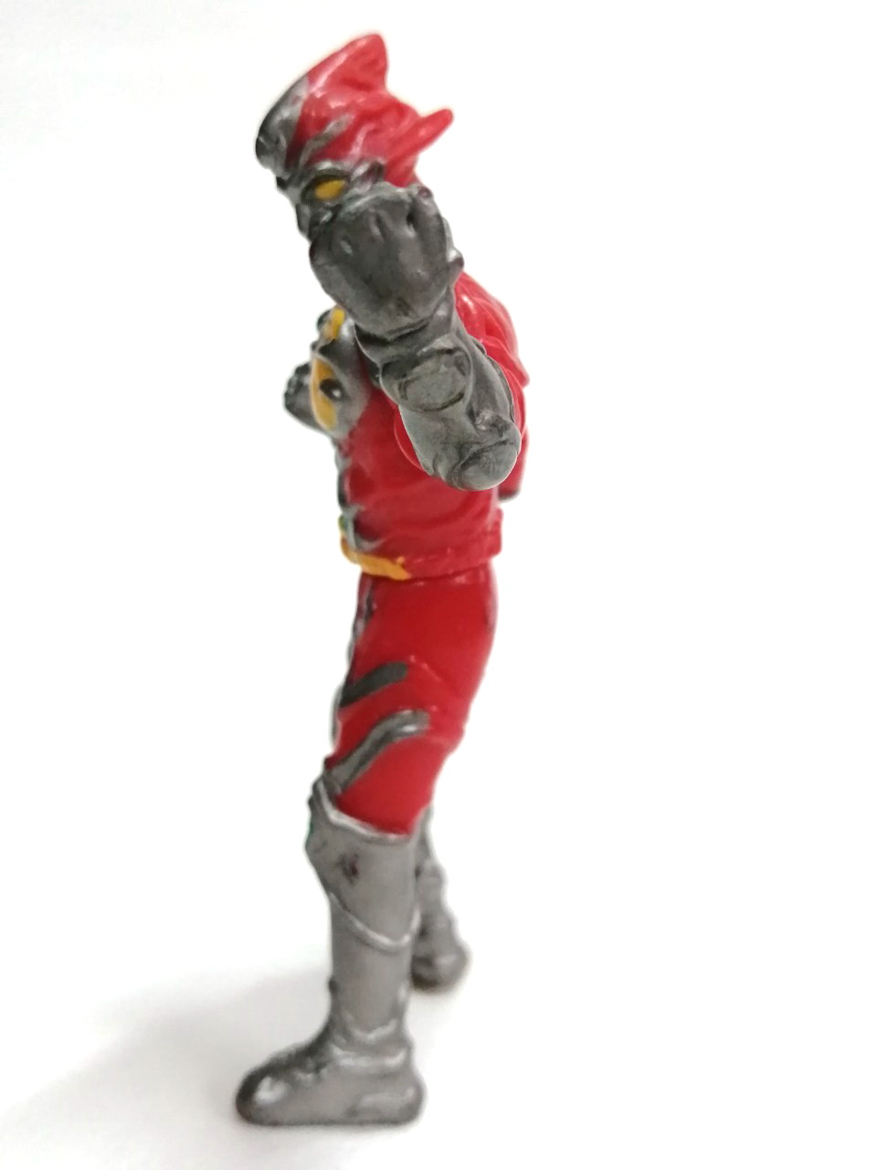 ซอฟ 4 นิ้ว ไกเฟิร์ด **มีรอยปากการางๆที่ก้น จากไกเฟิร์ดอัศวินเกราะเจ็ดดาว หายาก ไม่พบบ่อย มือสองสภาพดี