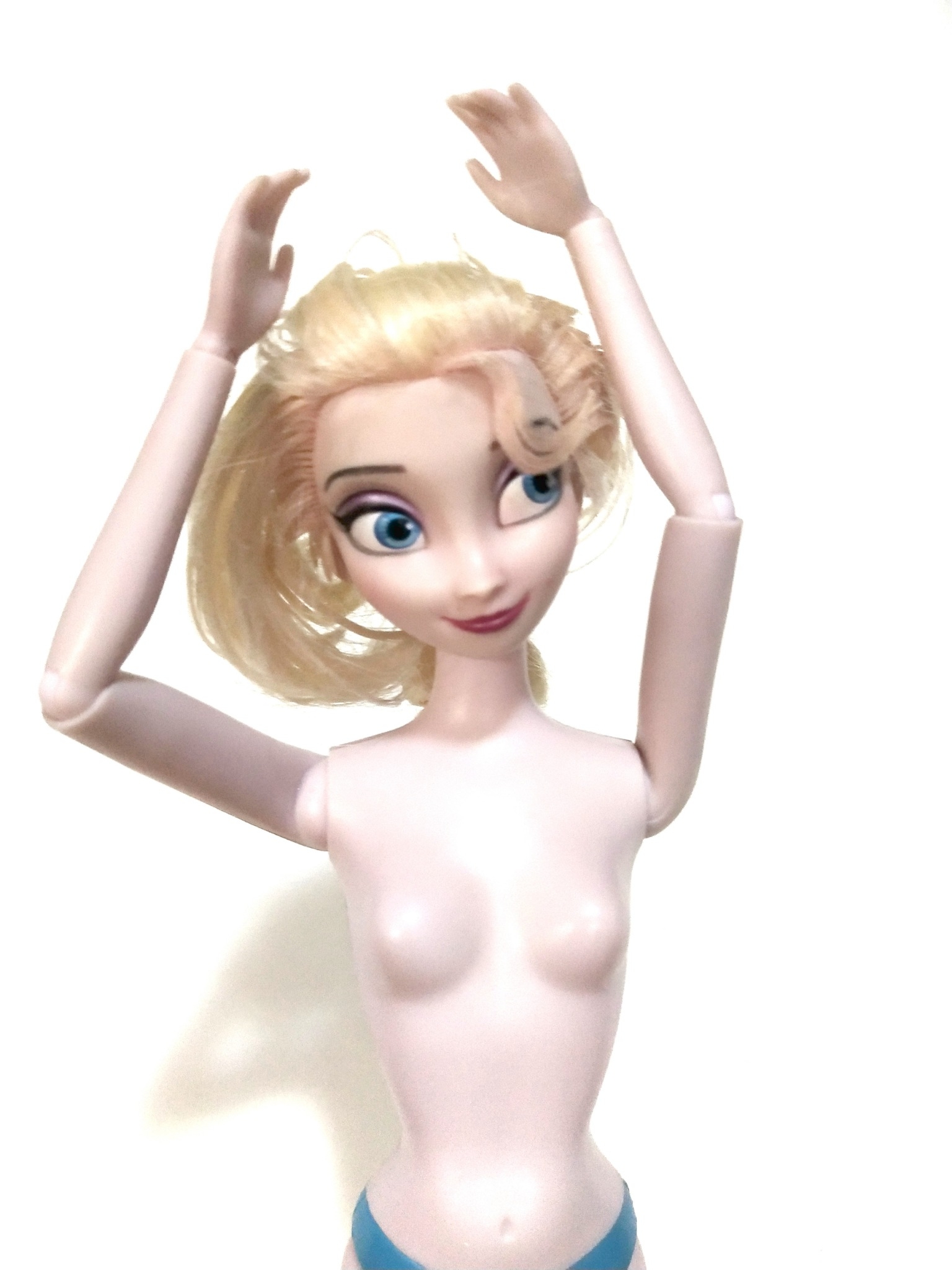 เจ้าหญิงดิสนีย์ *****มีตำหนิตามภาพ, เอลซ่า จากโฟรเซ่น งานดิสนีย์สโตร์ ลอนดอน **แถมชุดตามภาพ