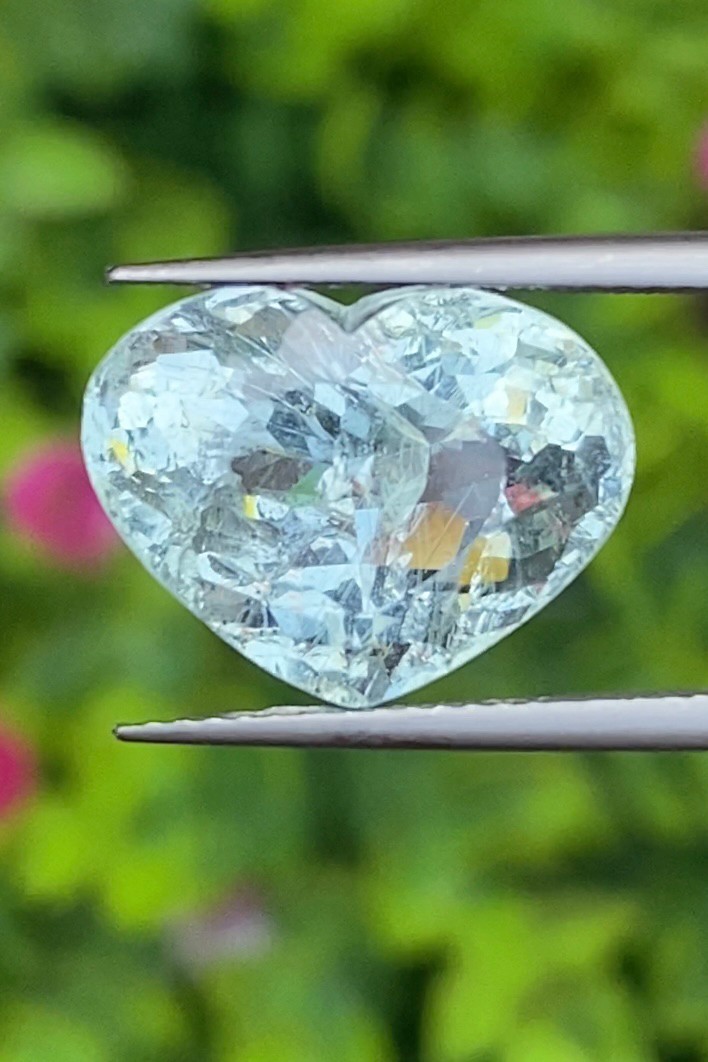 พลอย อความารีน Aquamarine 7.63 กะรัต (Cts.) พลอยแท้ อัญมณีมงคลประจําวันเกิด เครื่องประดับพลอย