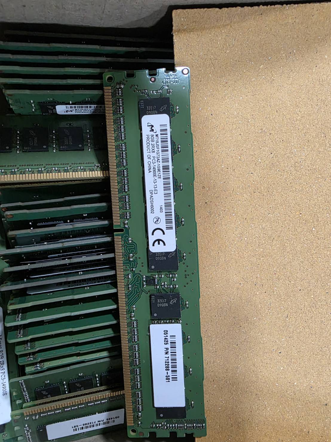 Ram Workstion Udim หาไม่ง่าย ใส่กับเครื่อง Workstation Server Xeon E3-12xx Micron 8GB 2Rx8 PC3-14900E มี 108 ตัว
