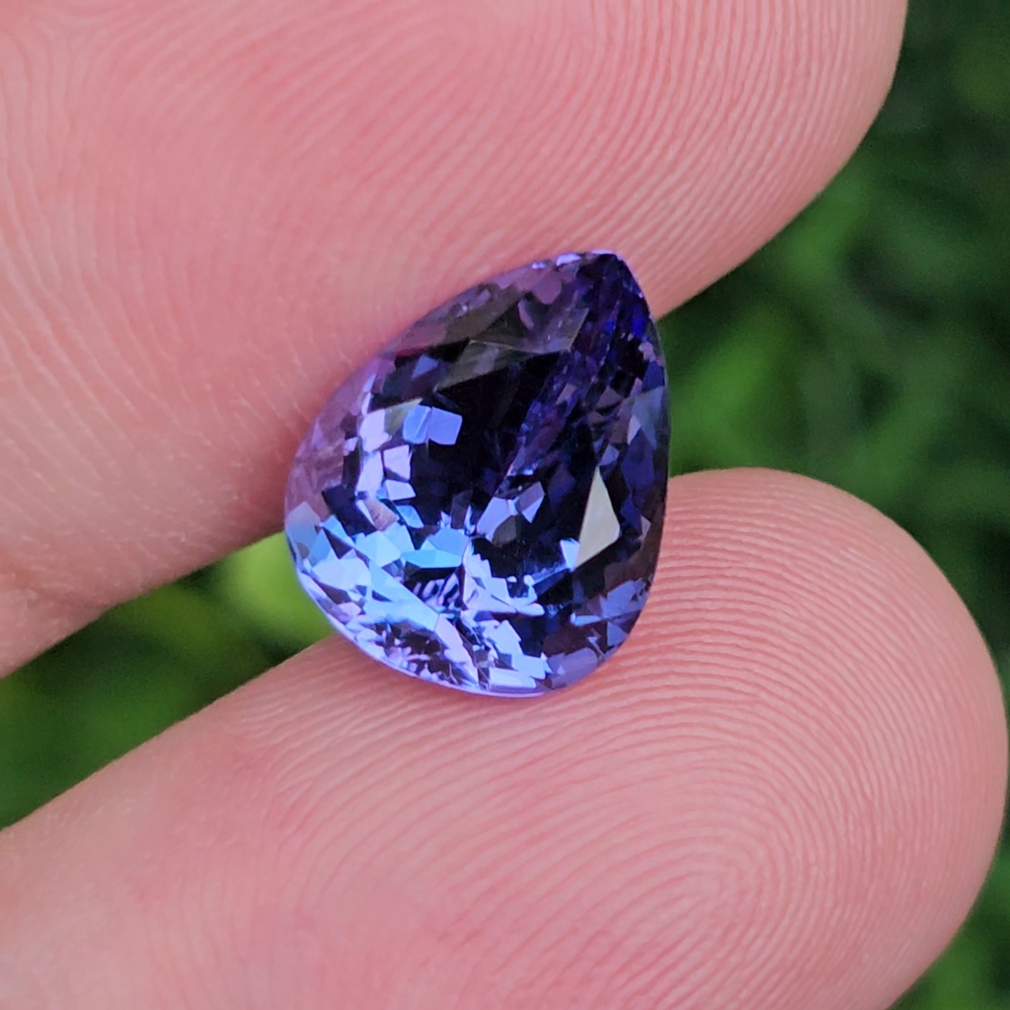 พลอย แทนซาไนท์ Tanzanite 5.30 กะรัต (Cts) พร้อมใบเซอร์ พลอยแท้อัญมณีมงคล ประจําวันเกิด เครื่องประดับพลอย